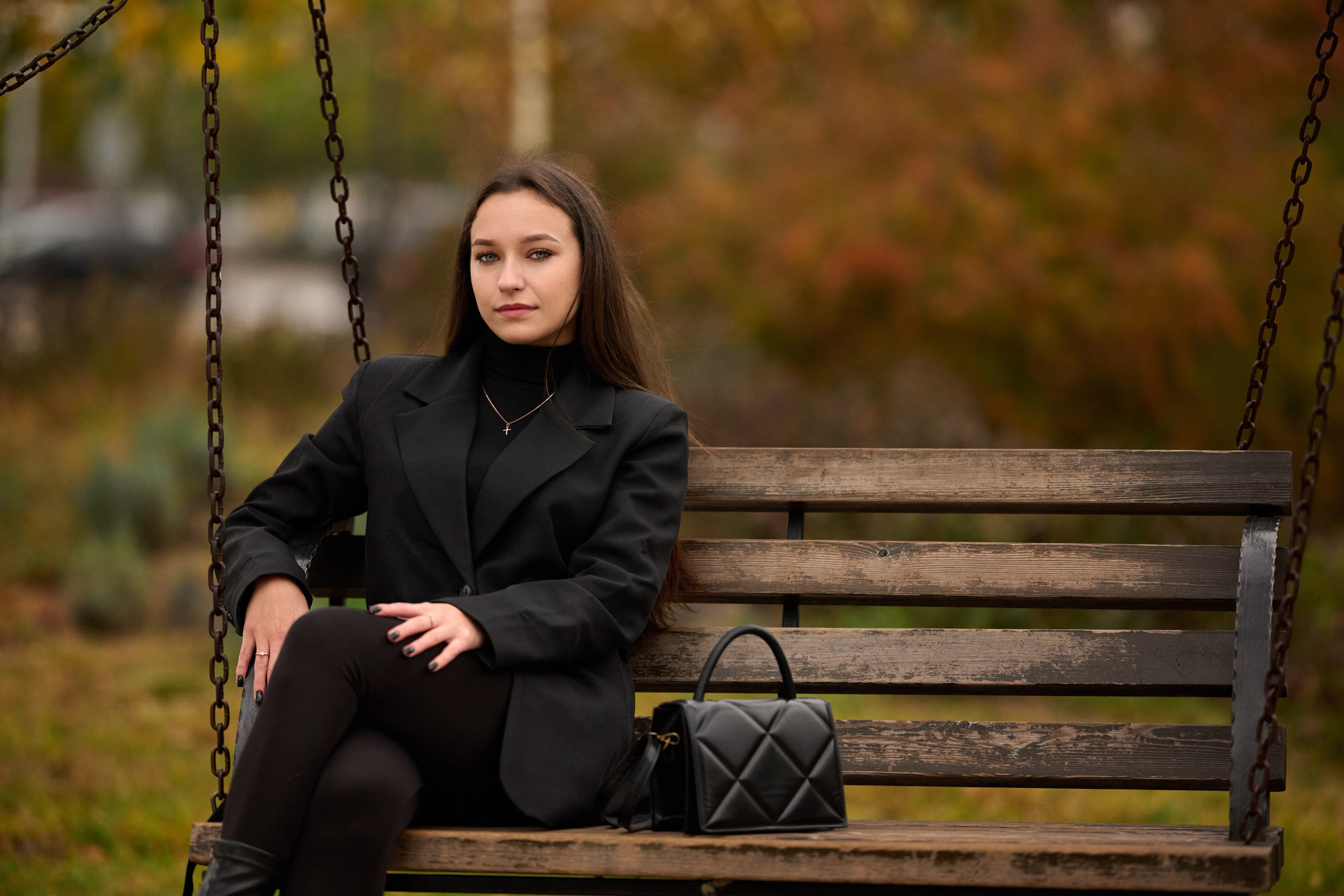 Фотосессия в золотой осени Старого Оскола. Профессиональный фотограф Старый Оскол, Губкин — свадьба, венчание, крещение, юбилей и день рождения