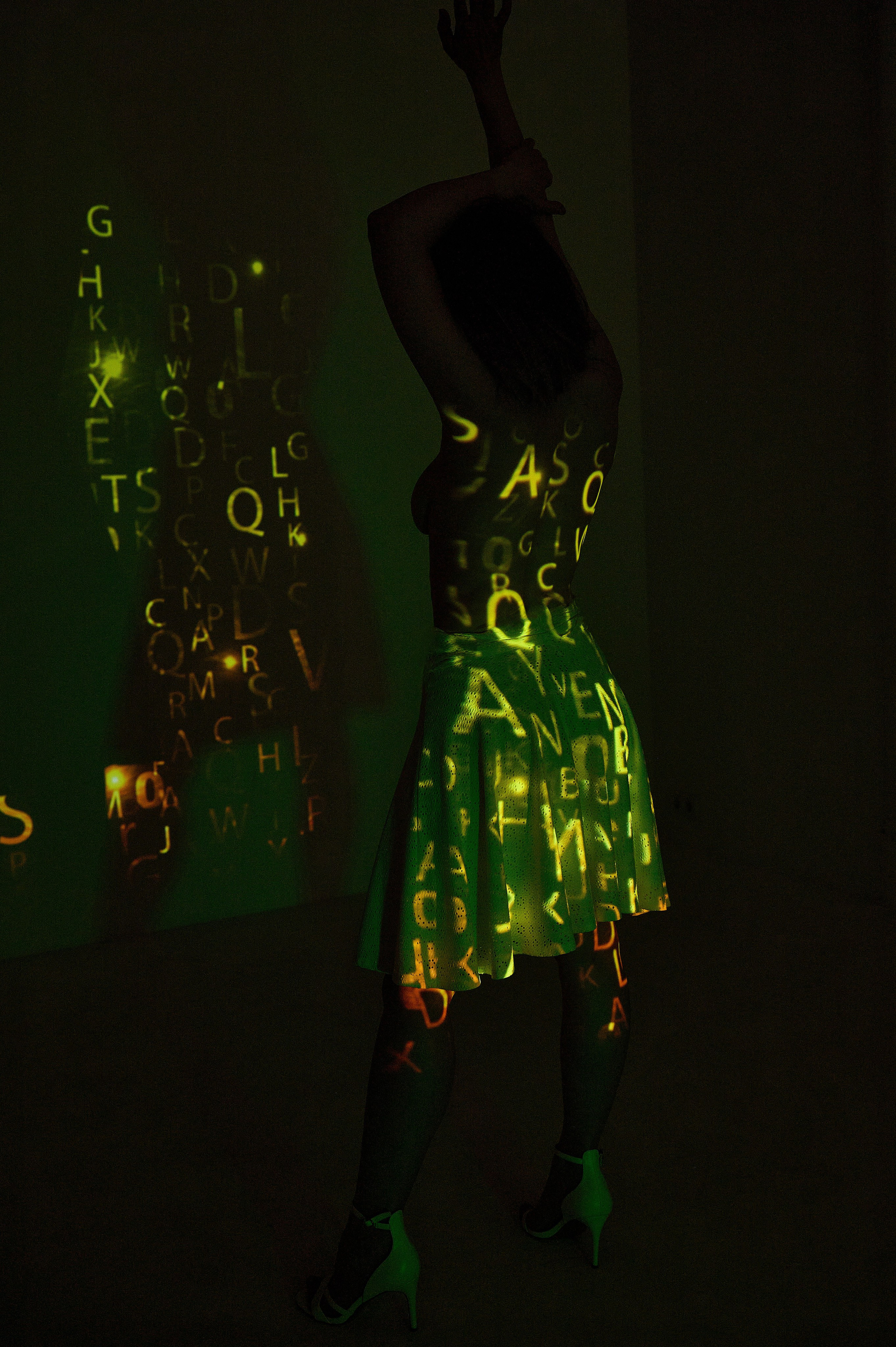 Фотосессия Ксении с проектором