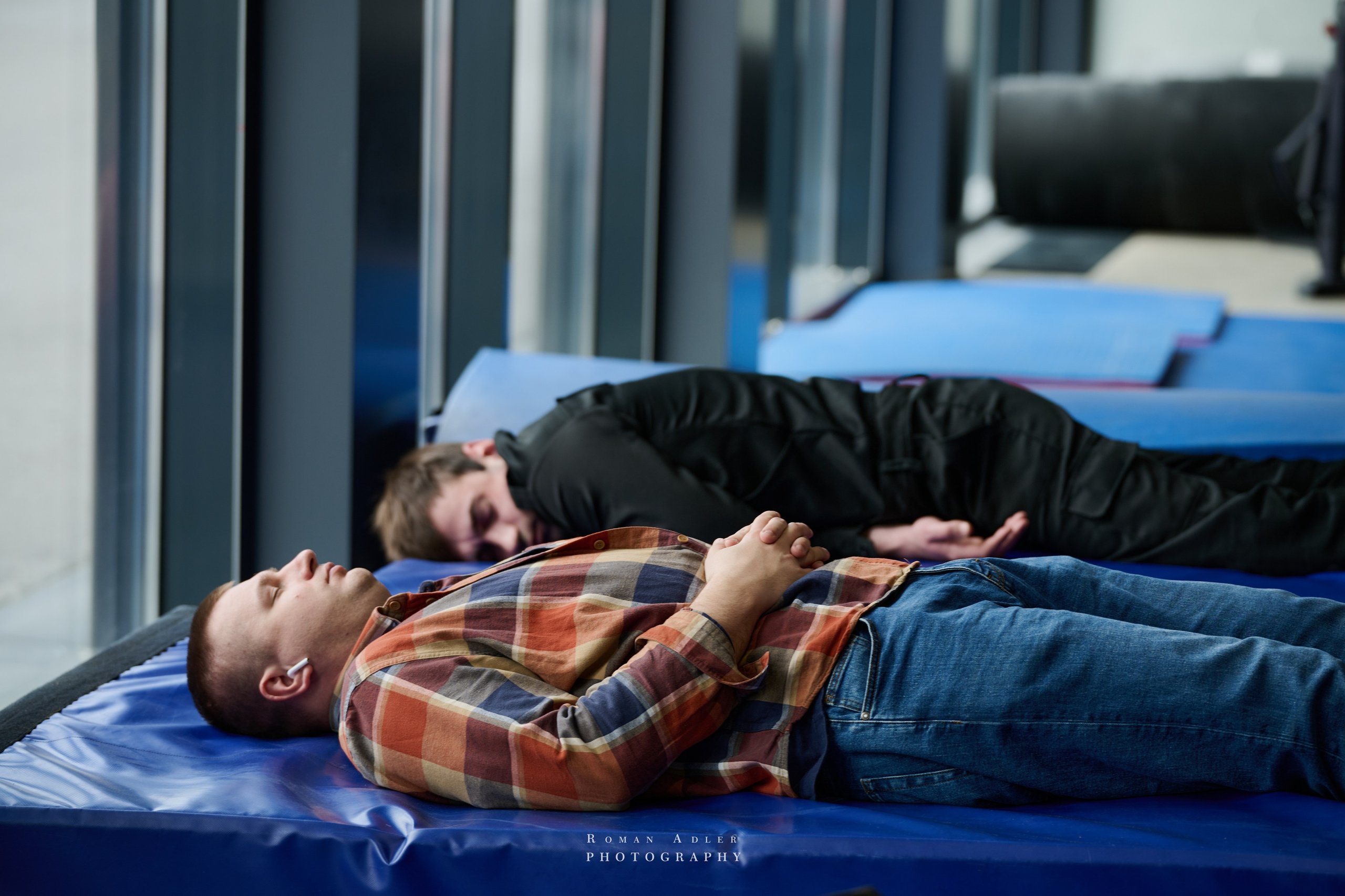 Репортаж со съёмок фильма «Своя в доску». Фотограф Роман Адлер