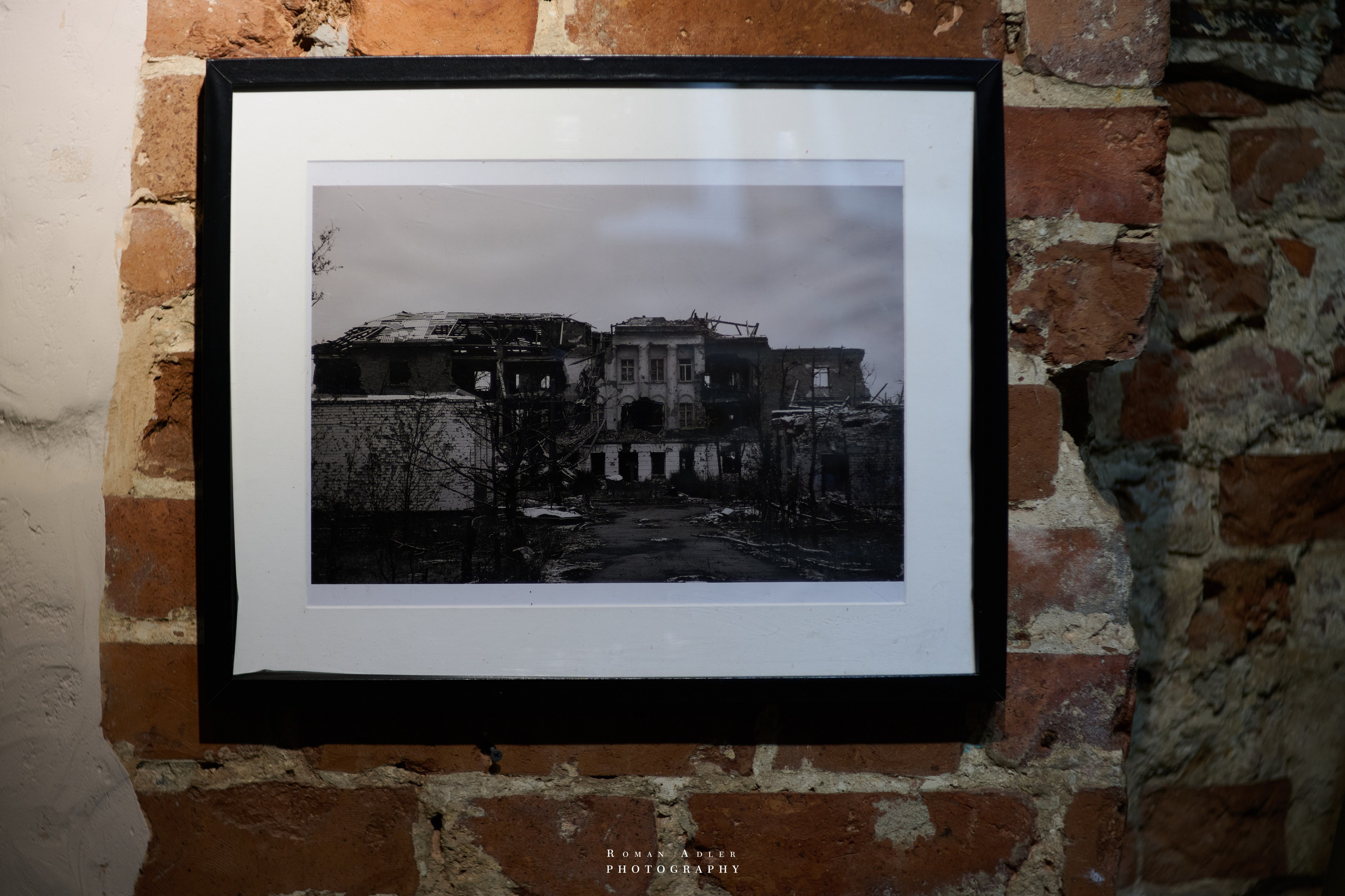 Художественный проект выставка «Глазами ГЕРОЕВ». Фотограф Роман Адлер