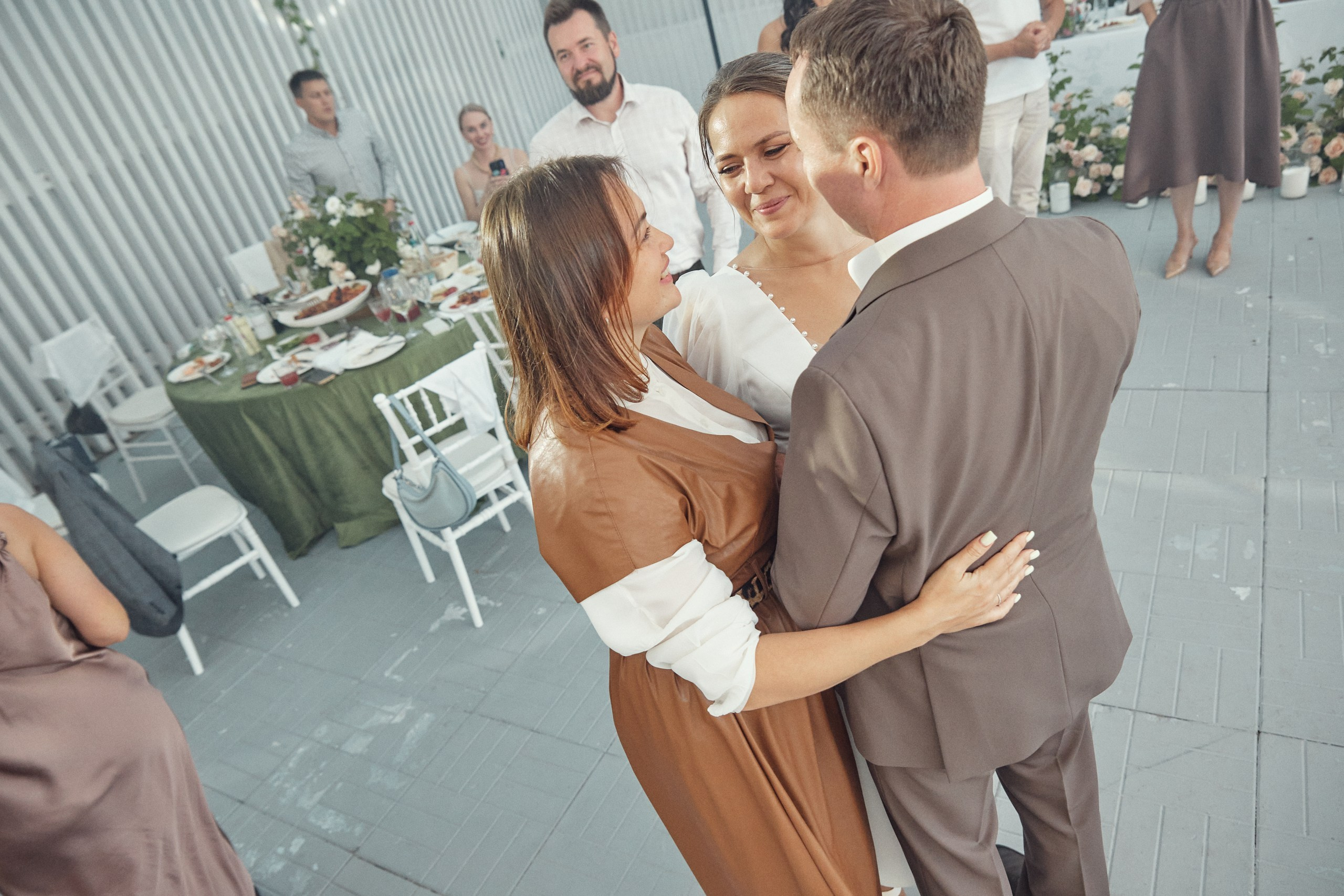 Счастье здесь. Свадебный фотограф Антон Артюшин. Работаю в Нижнем Новгороде и Москве