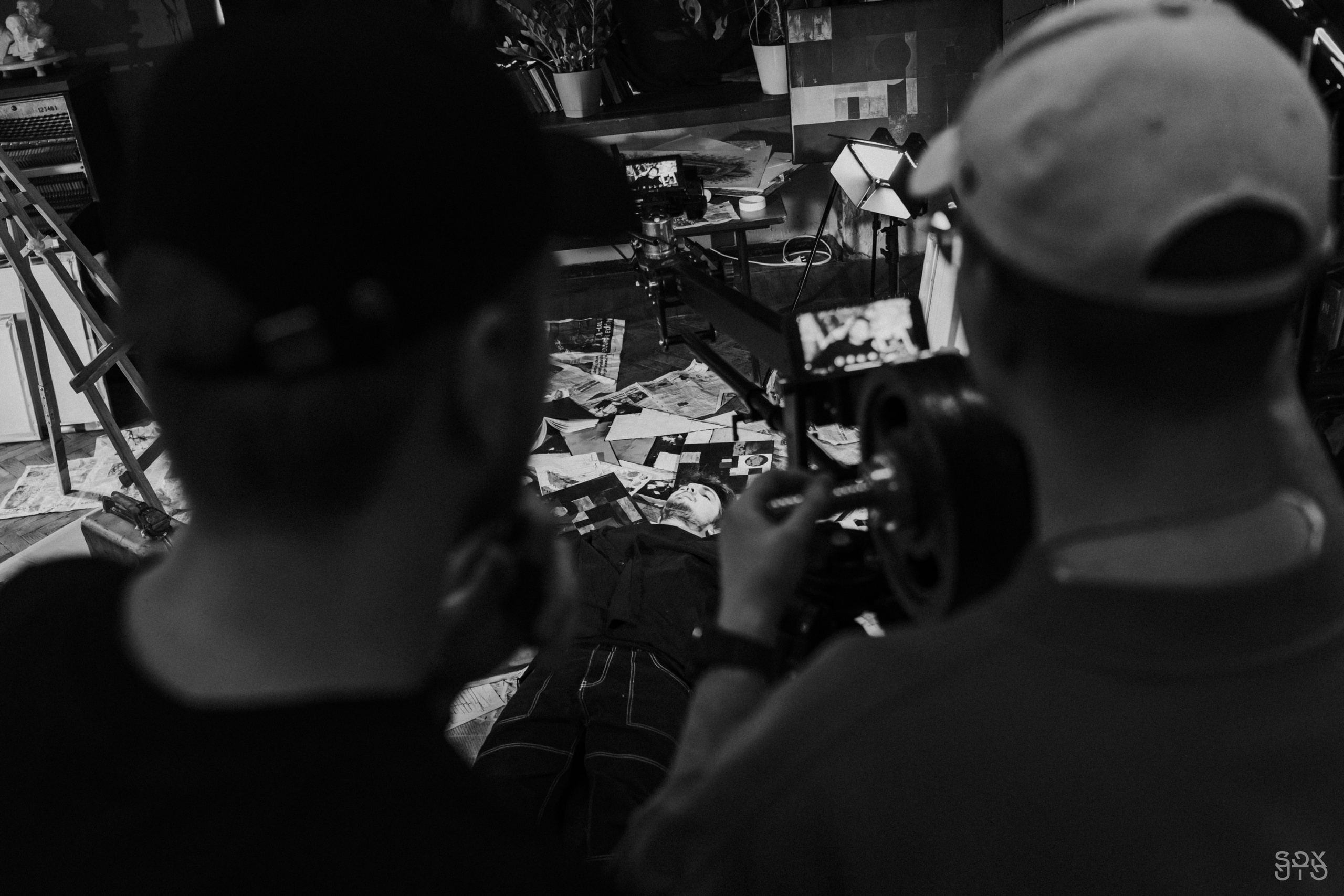 BAKED ROLL x Grad! ent