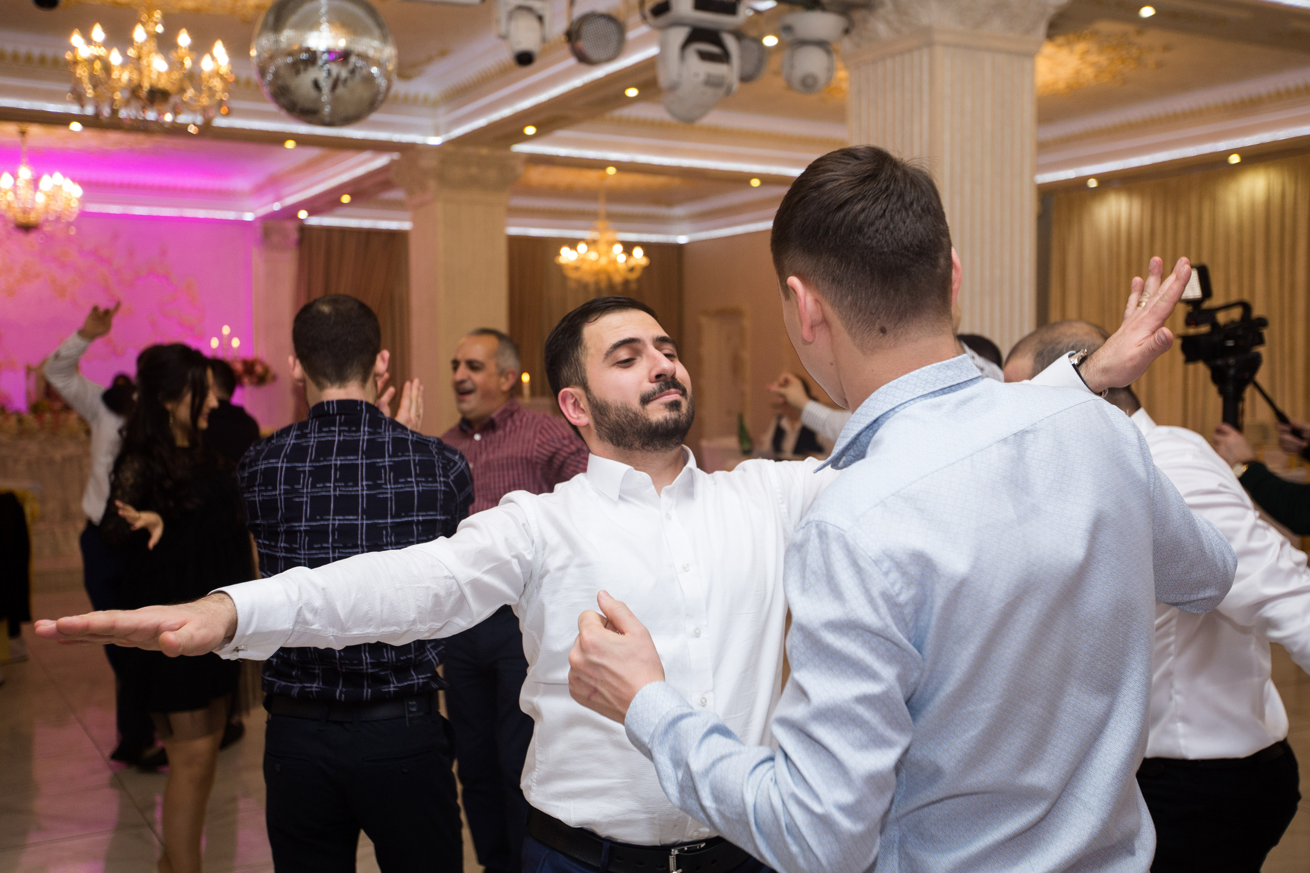 Давид и Наира. Свадебный фотограф Кирьянов Максим. Фотографирую в Москве, Коломне, Со