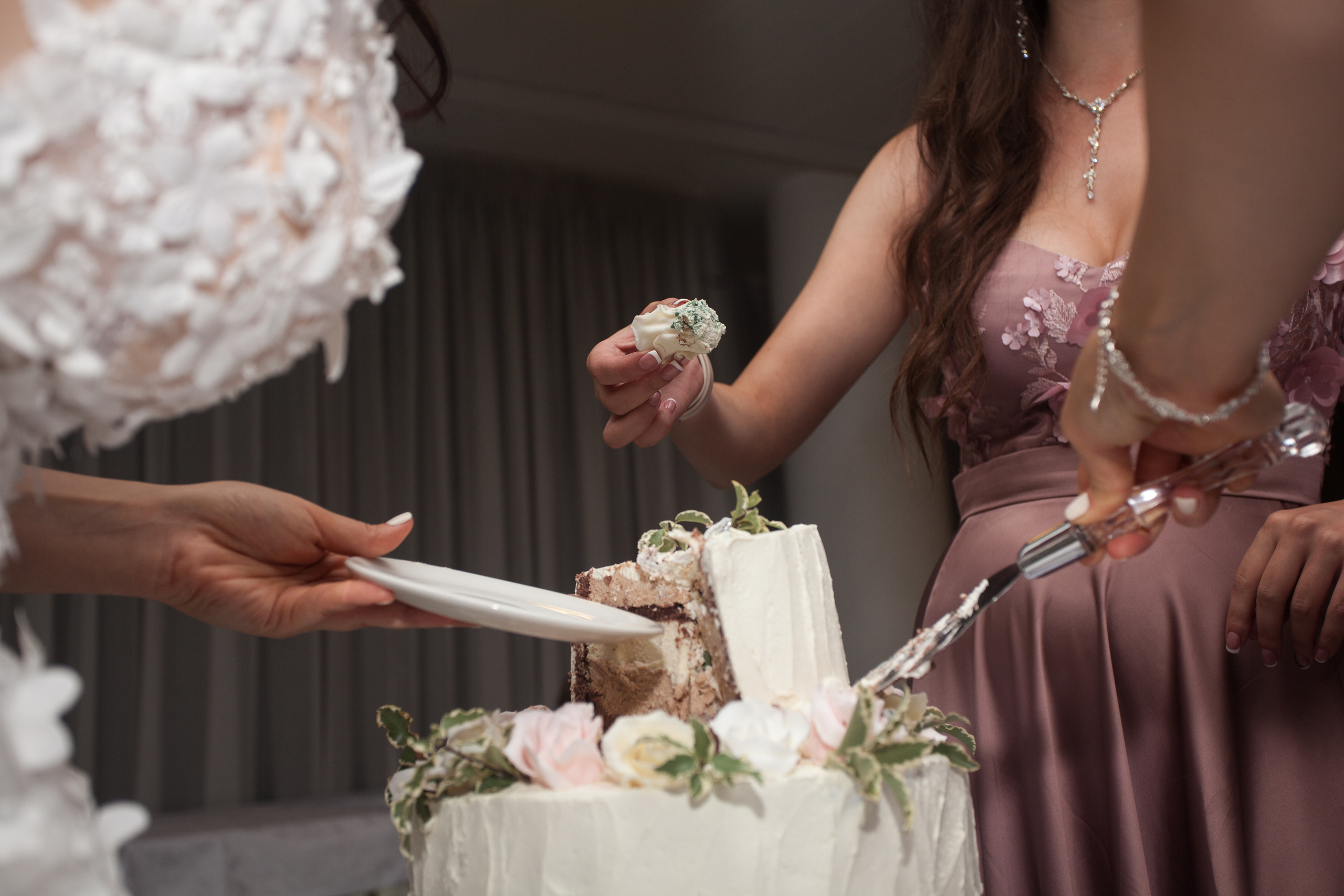 Илья и Линара. Свадебный фотограф Кирьянов Максим. Фотографирую в Москве, Коломне, Со