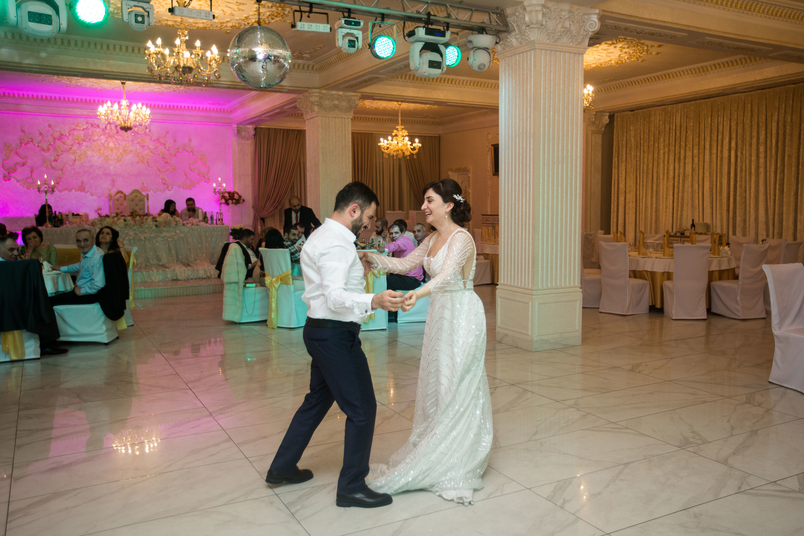 Давид и Наира. Свадебный фотограф Кирьянов Максим. Фотографирую в Москве, Коломне, Со