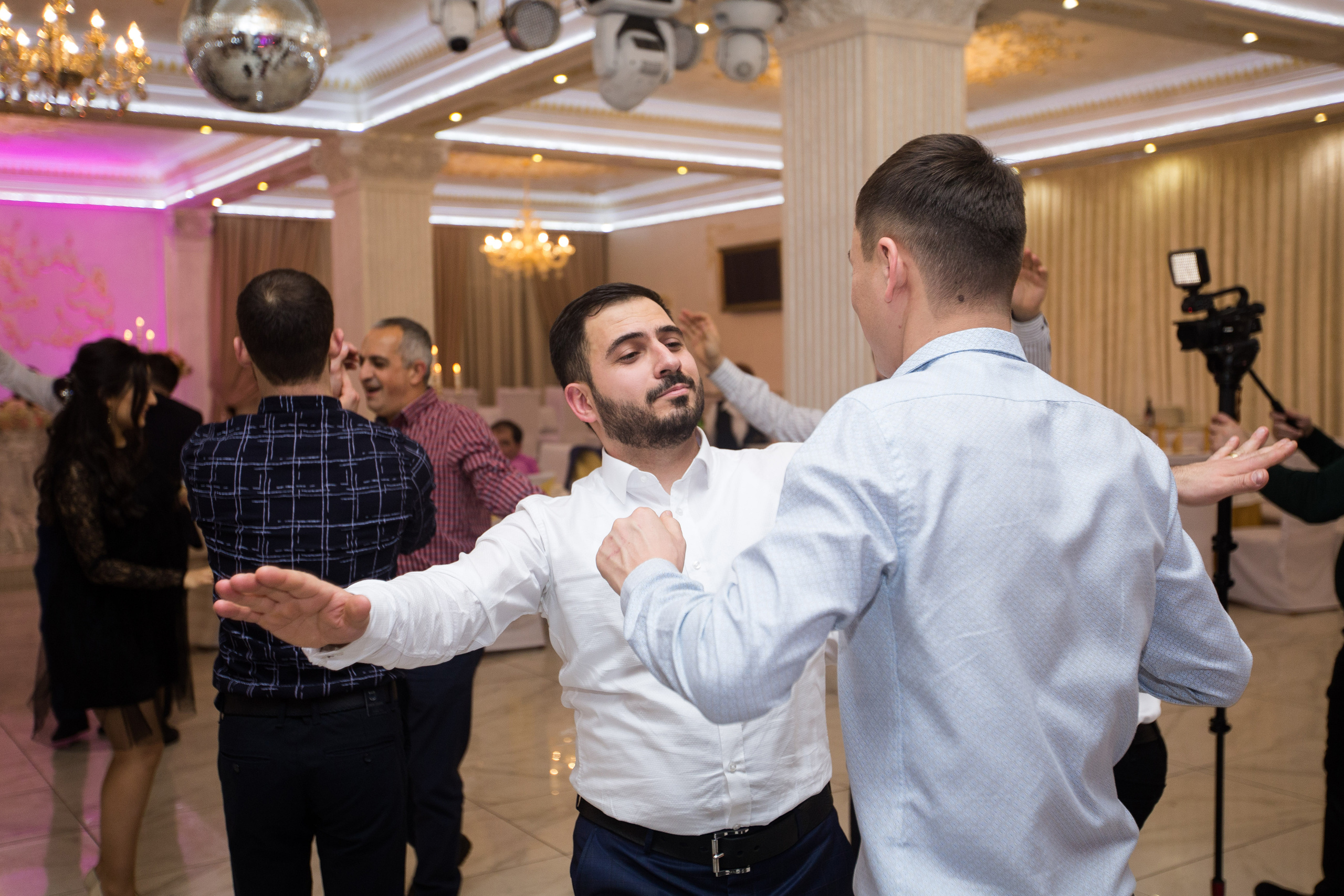 Давид и Наира. Свадебный фотограф Кирьянов Максим. Фотографирую в Москве, Коломне, Со