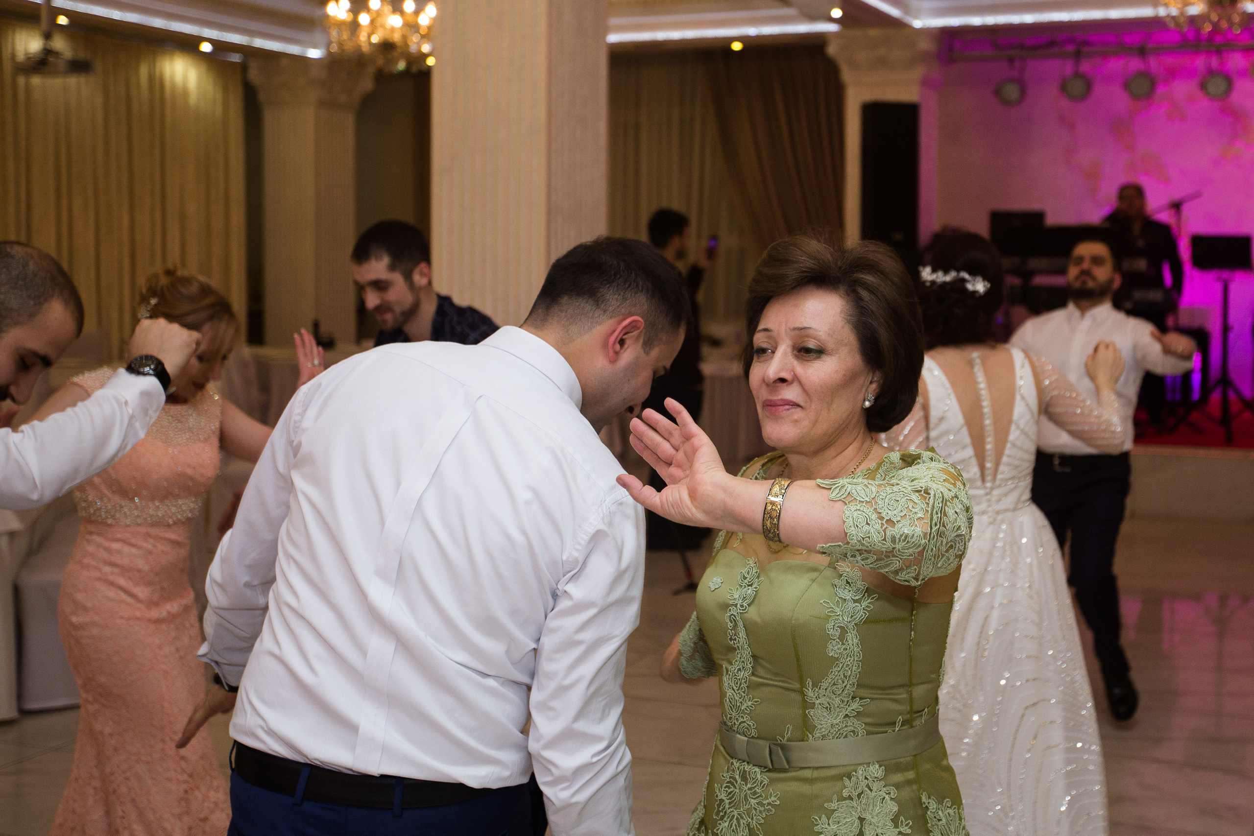 Давид и Наира. Свадебный фотограф Кирьянов Максим. Фотографирую в Москве, Коломне, Со