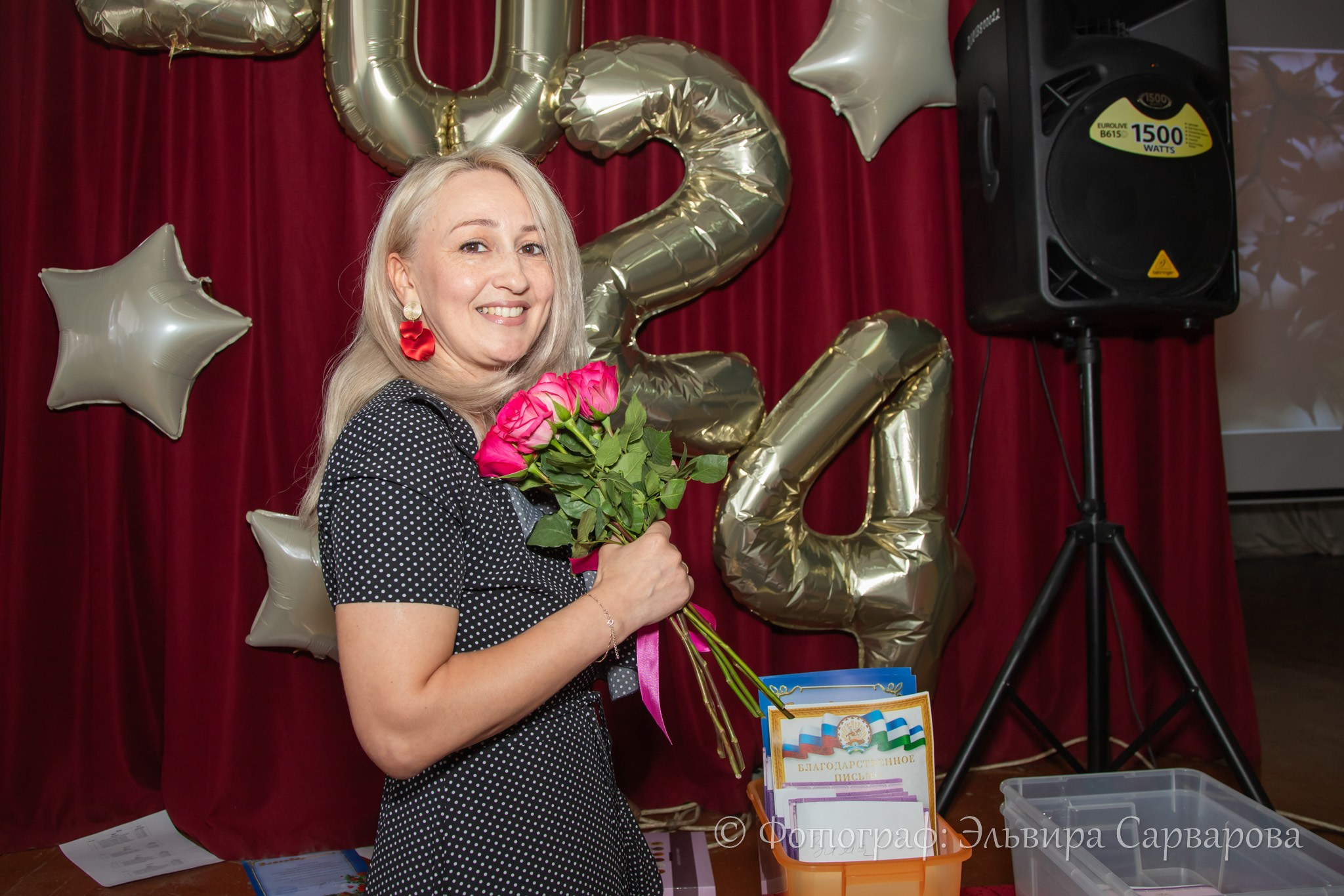 Вручение аттестатов 9 класс. Репортажный Фотограф