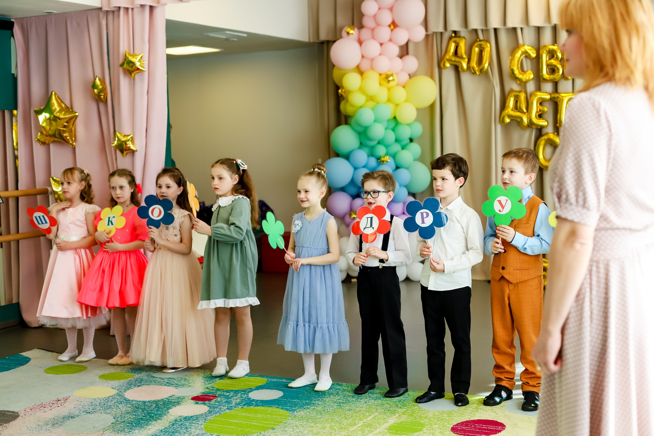 Съёмки праздников и выпускных в детских садиках и школах. Семейный и детский фотограф Эльвира Билибина