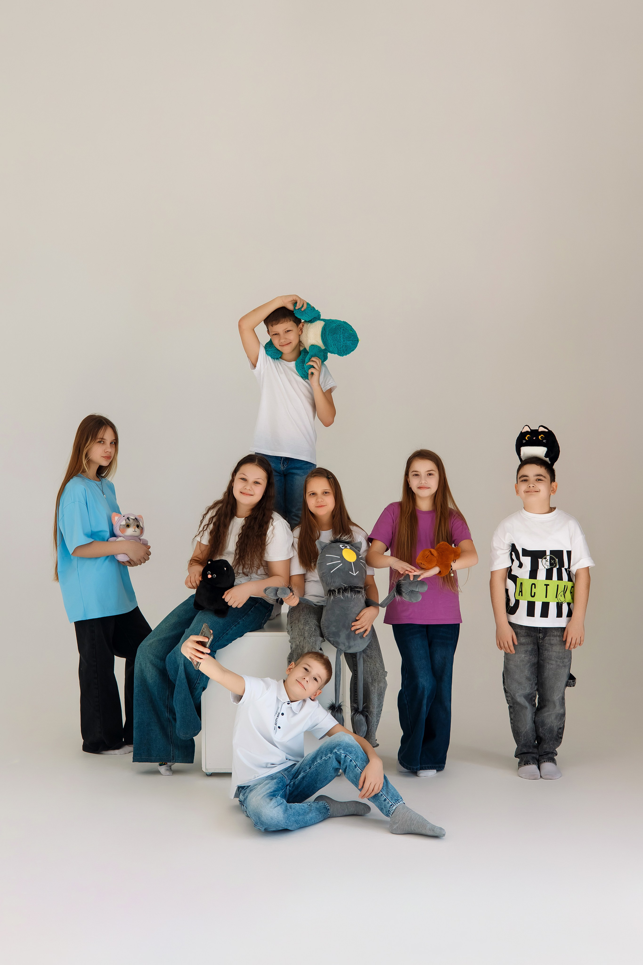 4 класс съемка в фотостудии. Фотограф Любовь Корниенко, Примоский край