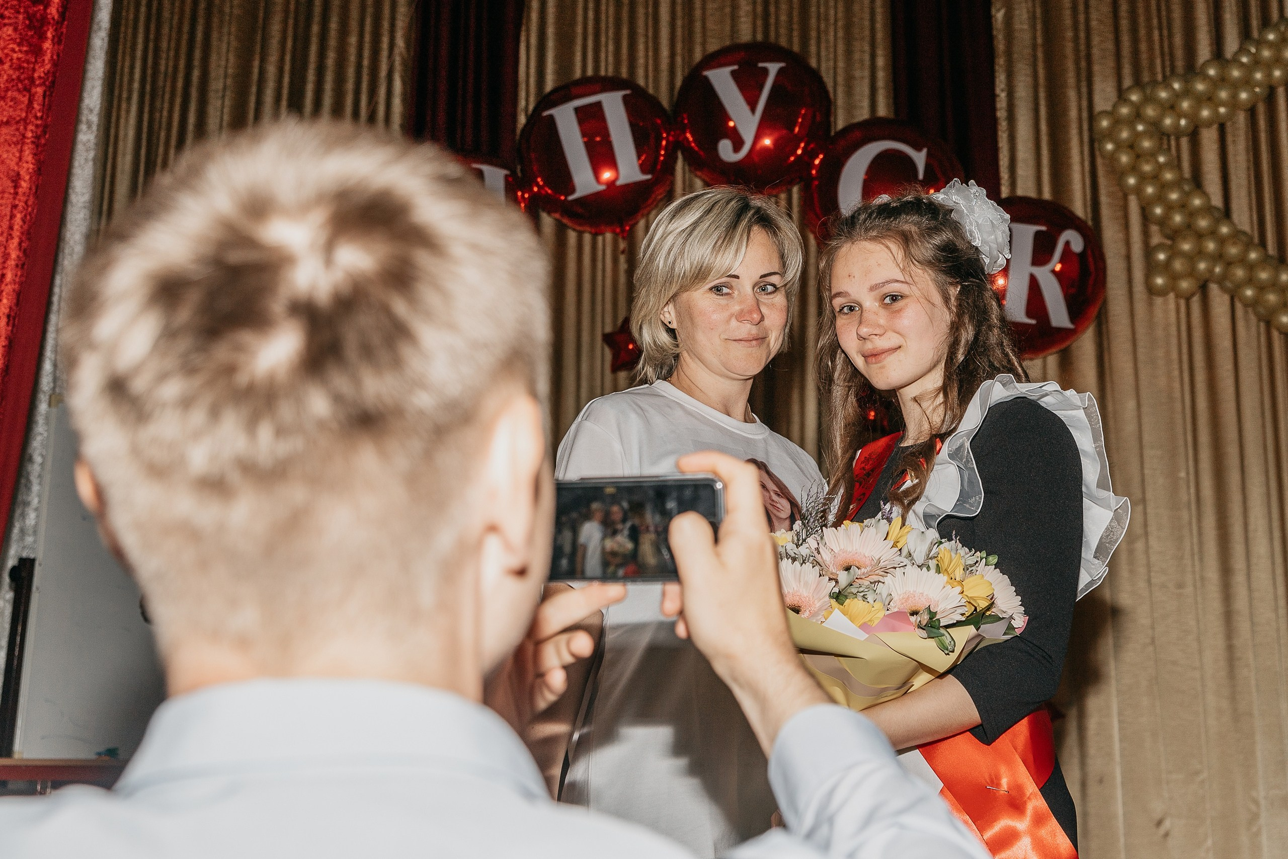 Последний звонок, Бутово 2019. Фотограф-дизайнер, семейный фотограф, фуд-фотограф в Москве и Московской области Лаврова Анна