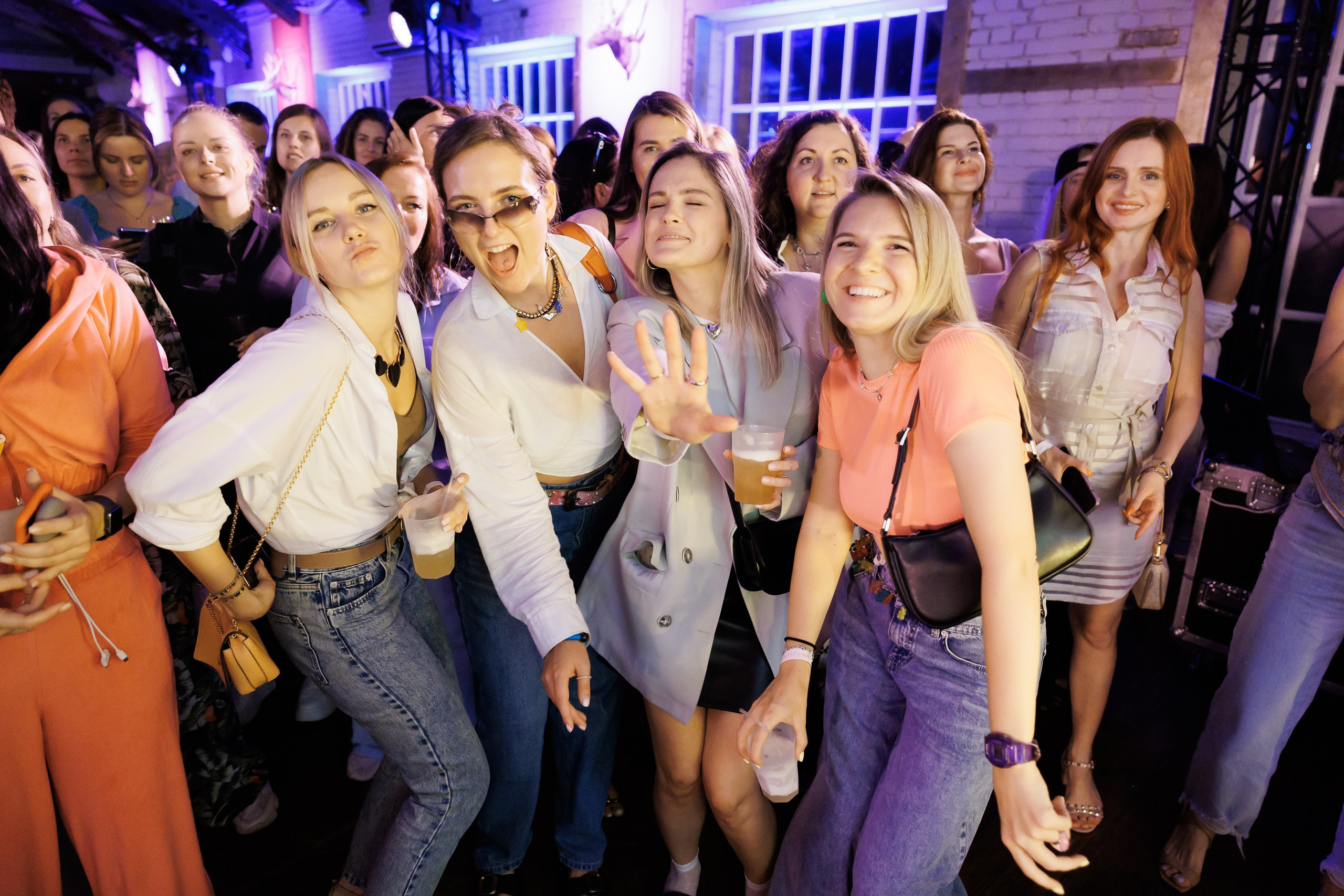 EVEREST VIBE good vibes only 16.08.2023. EVEREST PHOTO REPORT