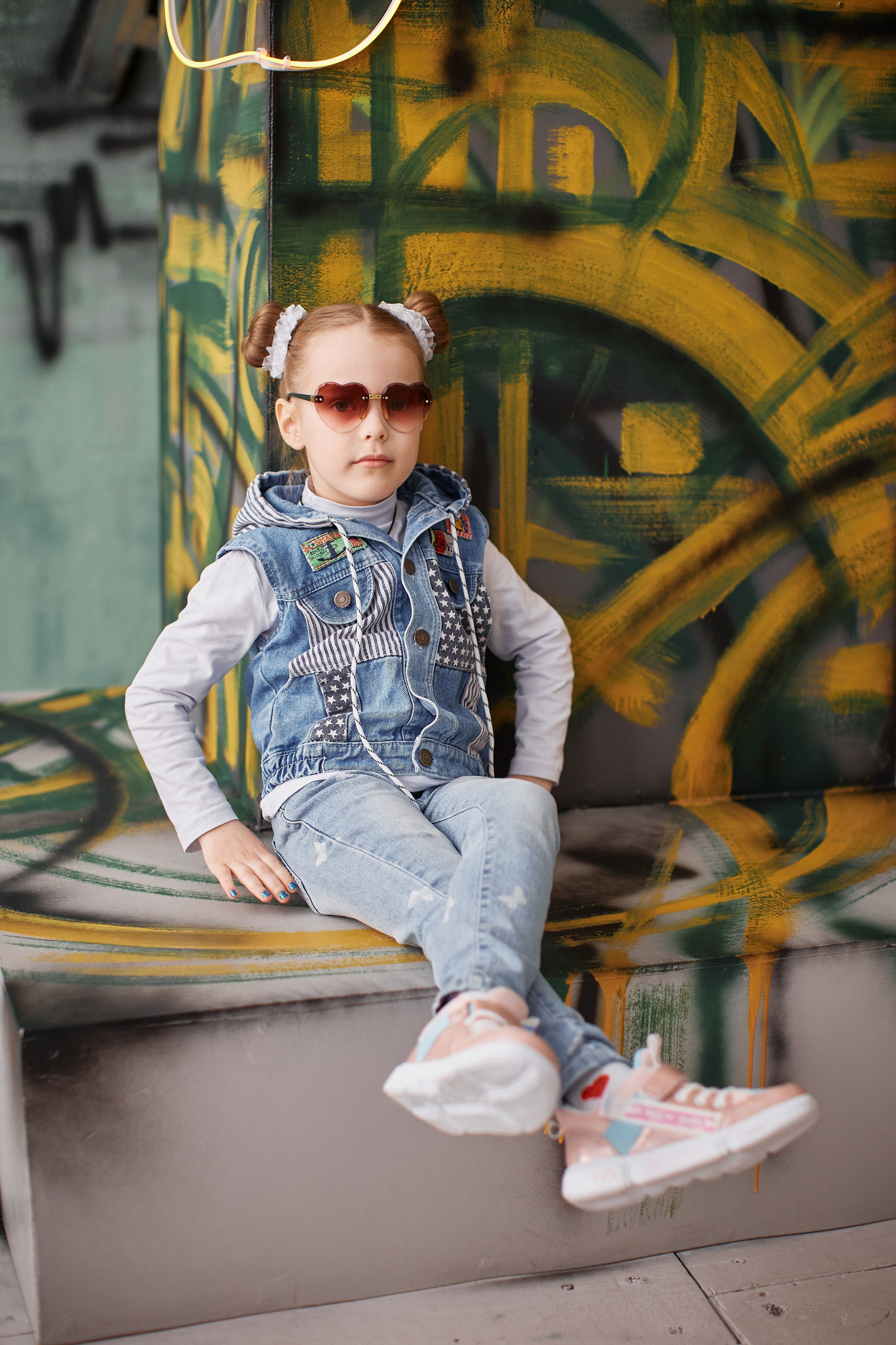 Портреты. Выпускные альбомы в городе Курган для всех