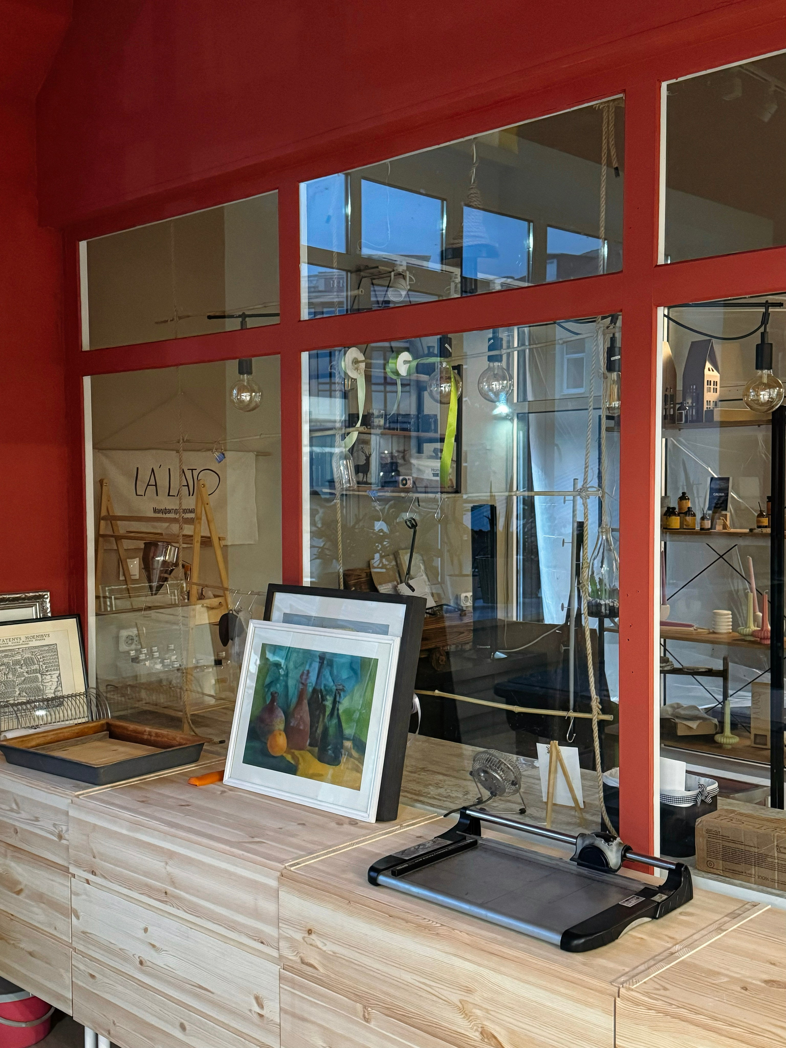 Фотопоток. Проект «Фотокладовка»: блог уличной фотографии в формате street photo