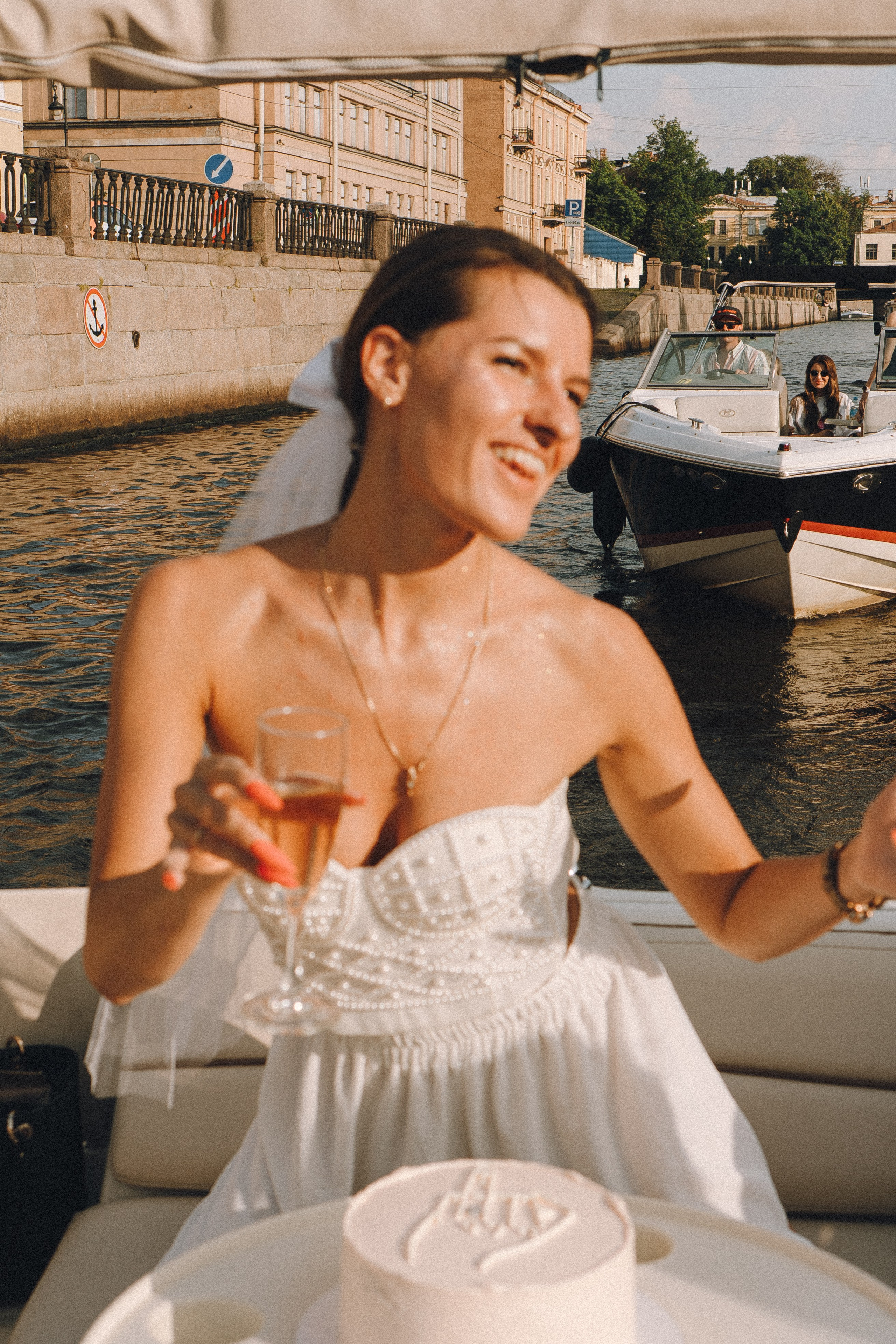 ДЕВИЧНИК НА КАТЕРЕ. Профессиональный фотограф, Санкт-Петербург — Виктория Богомолова