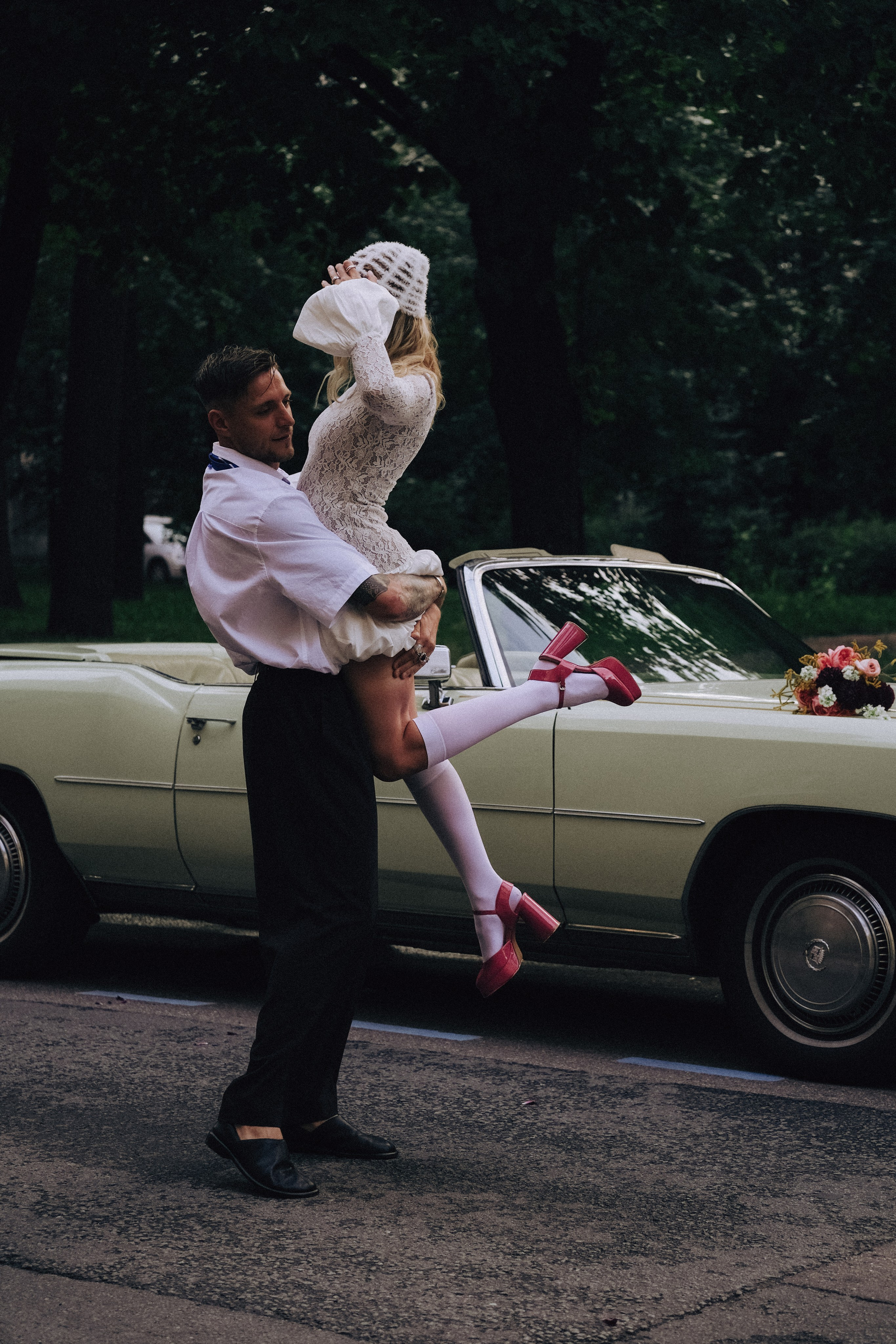 СВАДЕБНАЯ СЬЕМКА С КАБРИОЛЕТОМ В САНТК-ПЕТЕРБУРГЕ НА ПЕТРОГРАДКЕ В ОТЕЛЕ ПАНОРАМИКА. Профессиональный фотограф, Санкт-Петербург — Виктория Богомолова