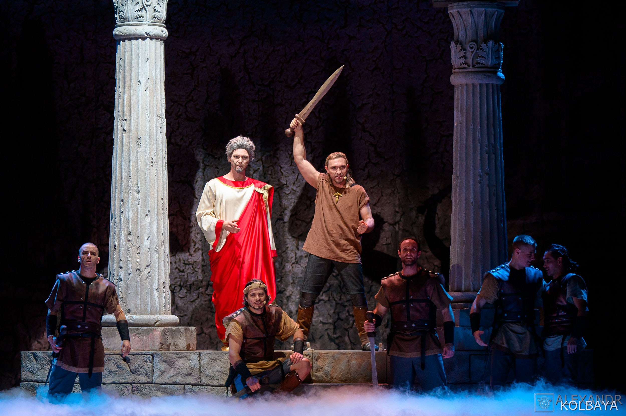 Фоторепортаж со спектакля Гладиатор в Театре Терезы Дуровой. Концертный и театральный репортажный фотограф в Москве Александр Колбая