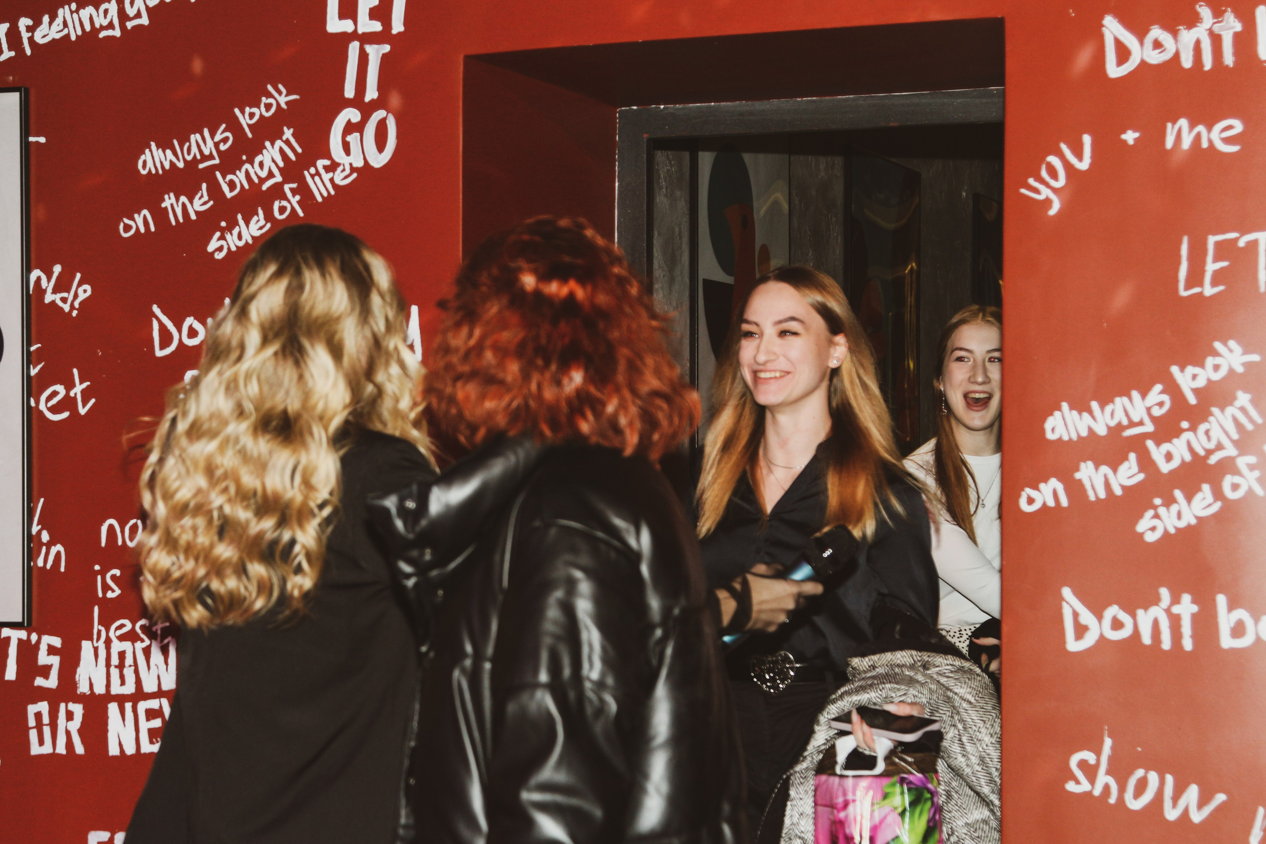 Студия пятница 3. Алиса Томшина — Фотограф / Видеограф