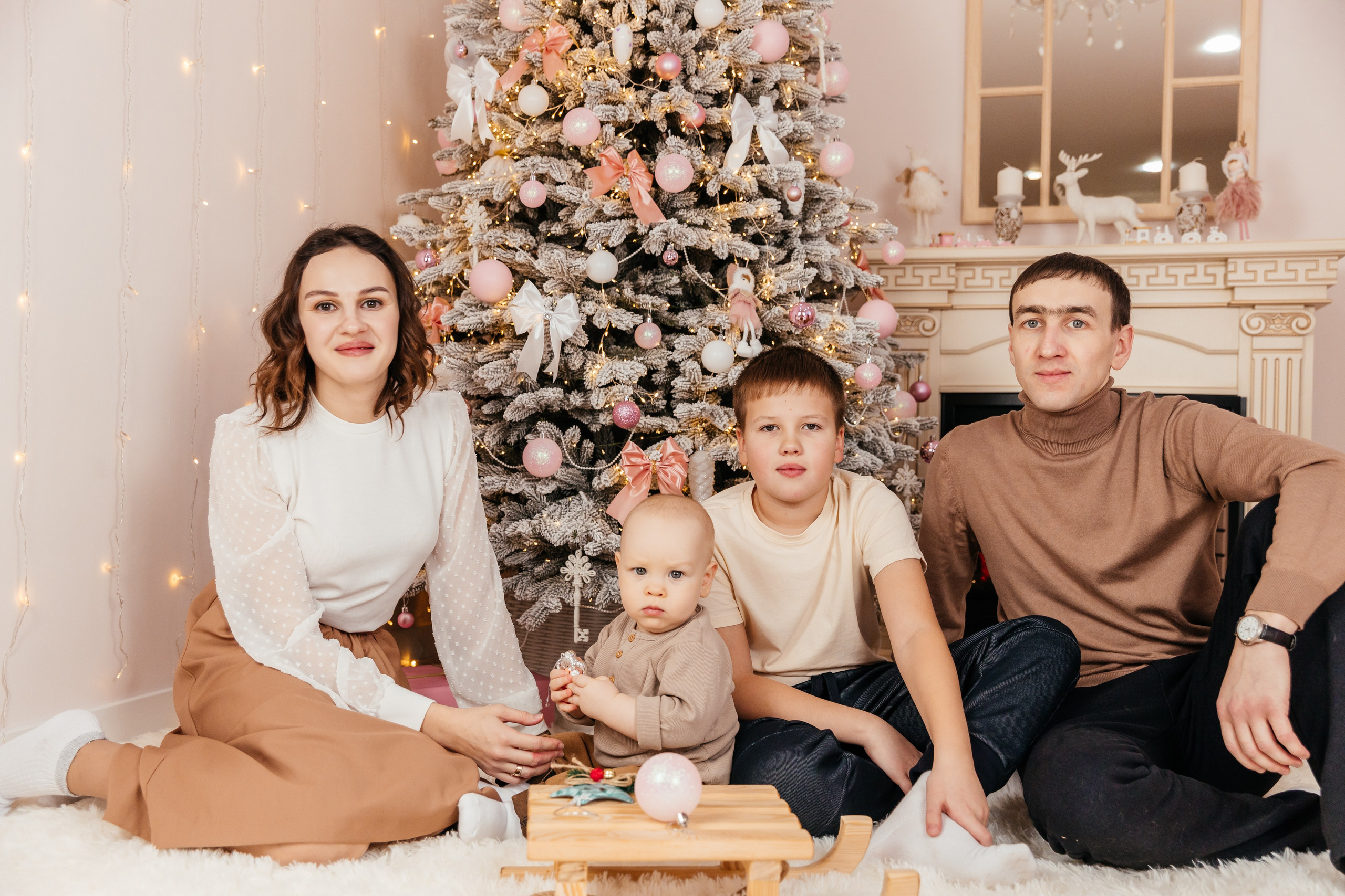 Семья Ивановых. Фотозона в Утане. Семейный фотограф в Чите Татьяна Фирсова