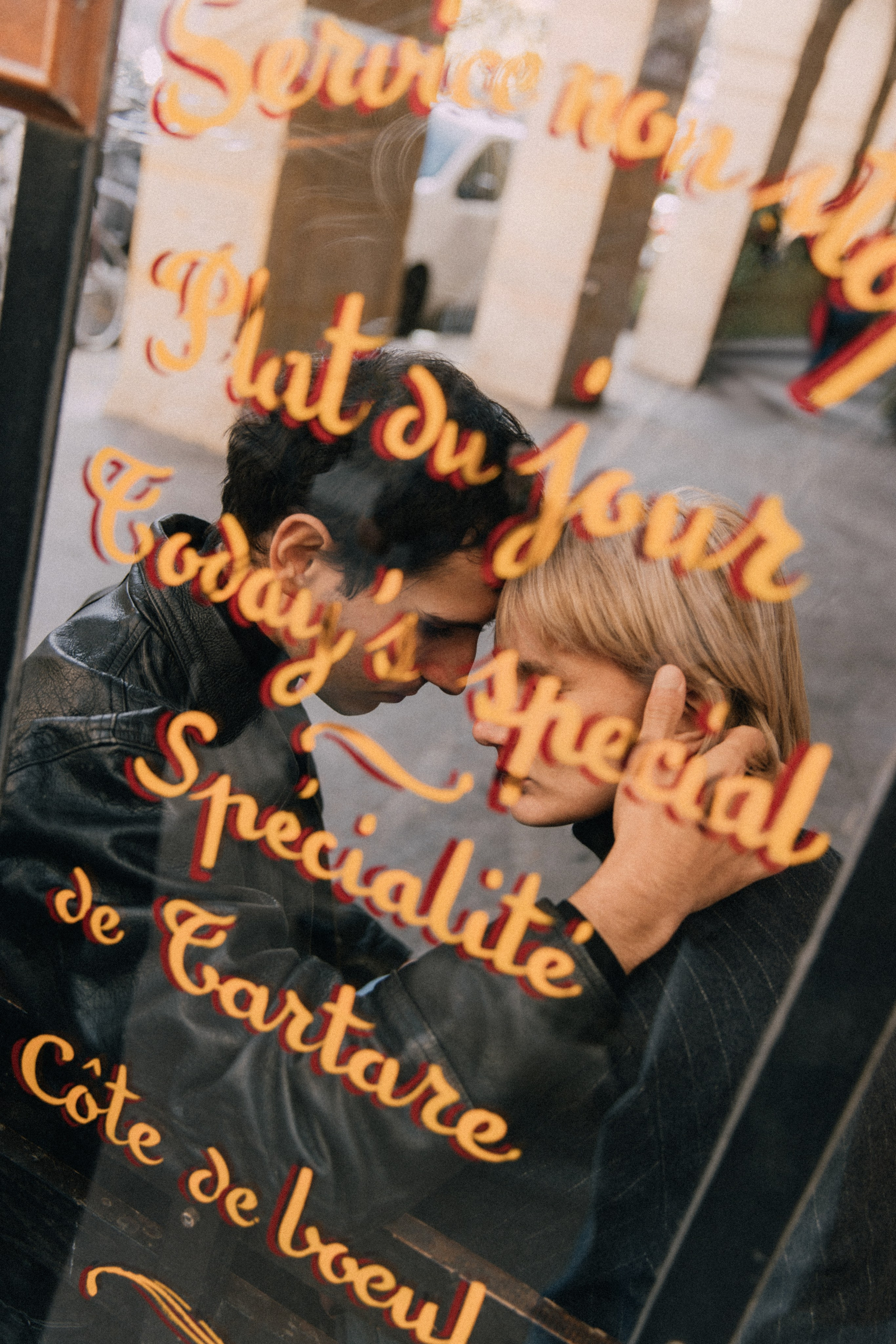 First love is something that lasts forever. Photographer in Paris