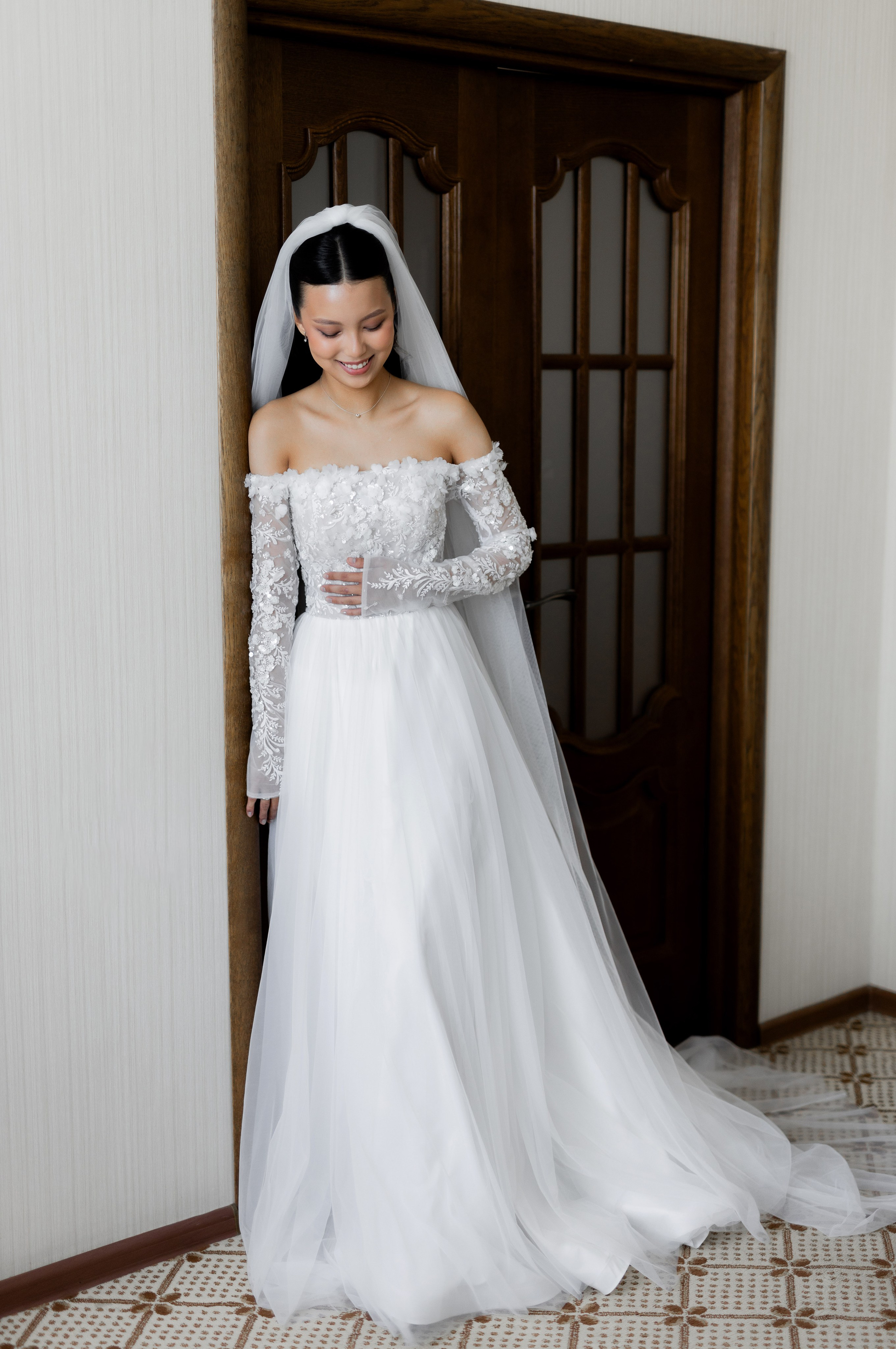 Диас и Ажар, отель «МЕДЕУ»