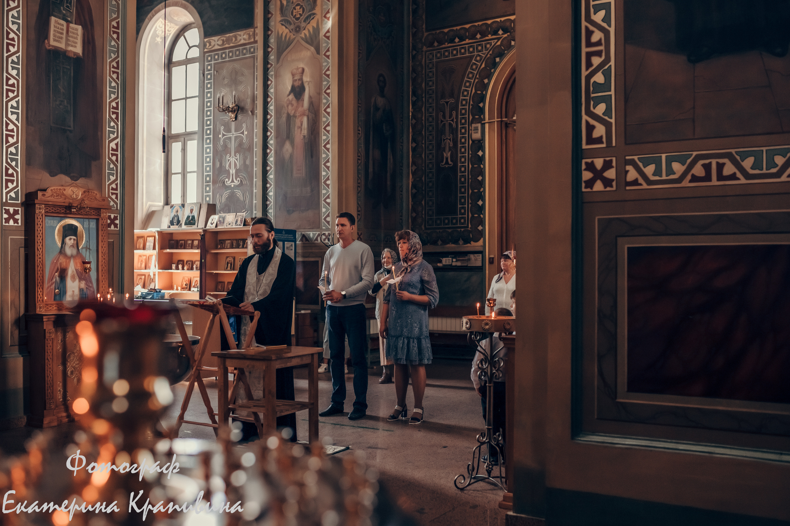 Крещение Арины. Храм Сергия Радонежского. Екатерина Крапивина фотограф церковных Таинств в Нижний Новгороде