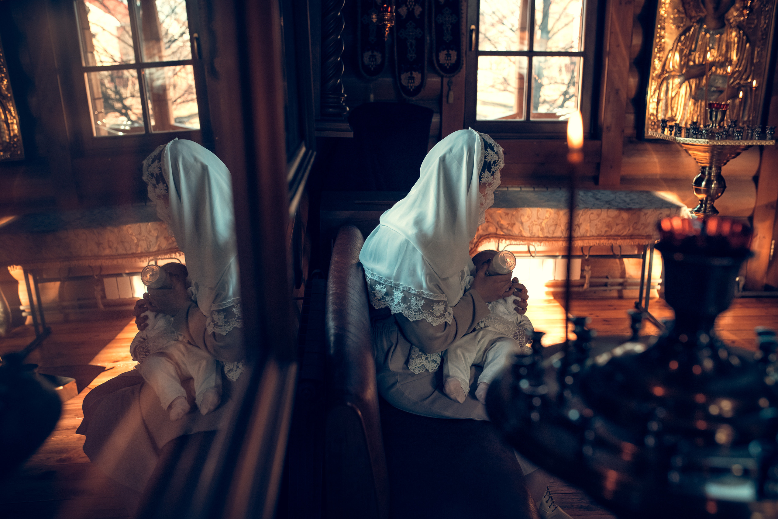 Крещение Александры в храме Владимира Равноапостольного в Сартаково. Екатерина Крапивина фотограф церковных Таинств в Нижний Новгороде