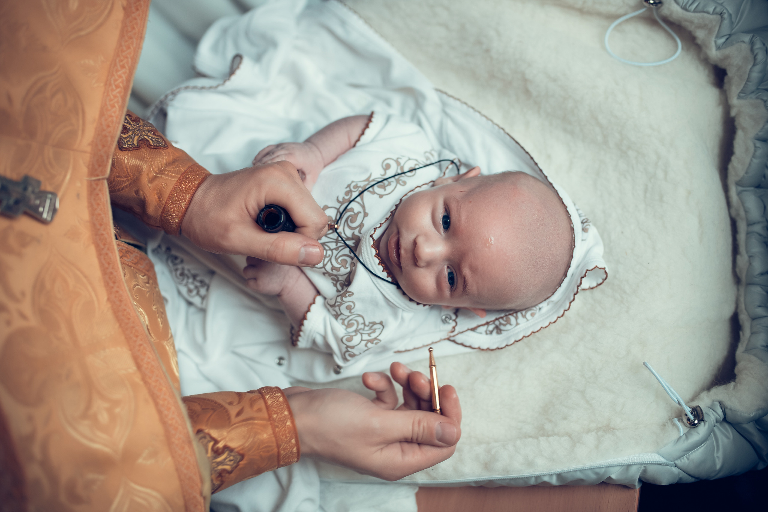 Крещение Льва в Храме Матроны Московской. Екатерина Крапивина фотограф церковных Таинств в Нижний Новгороде