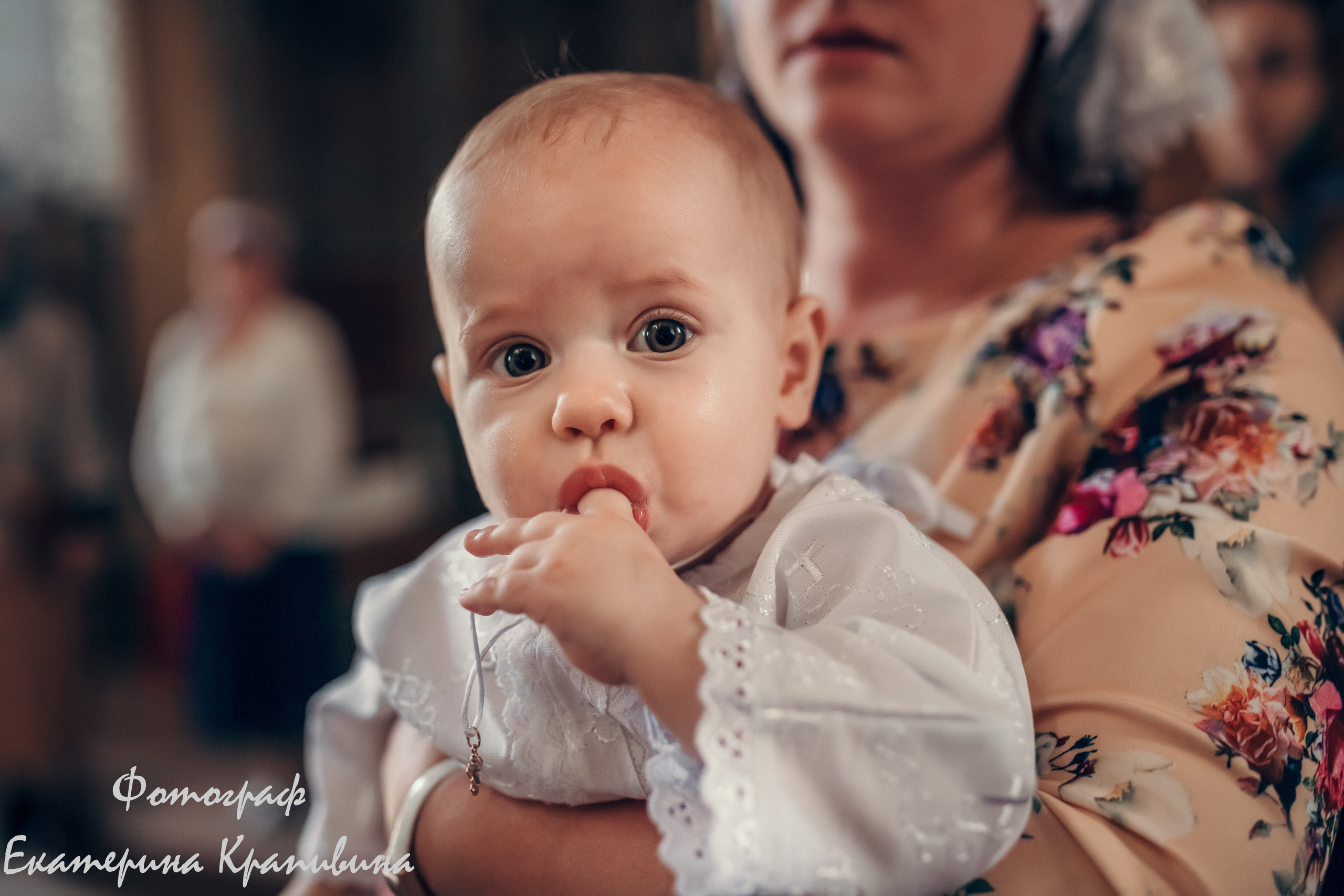 Крещение Арины. Храм Сергия Радонежского. Екатерина Крапивина фотограф церковных Таинств в Нижний Новгороде