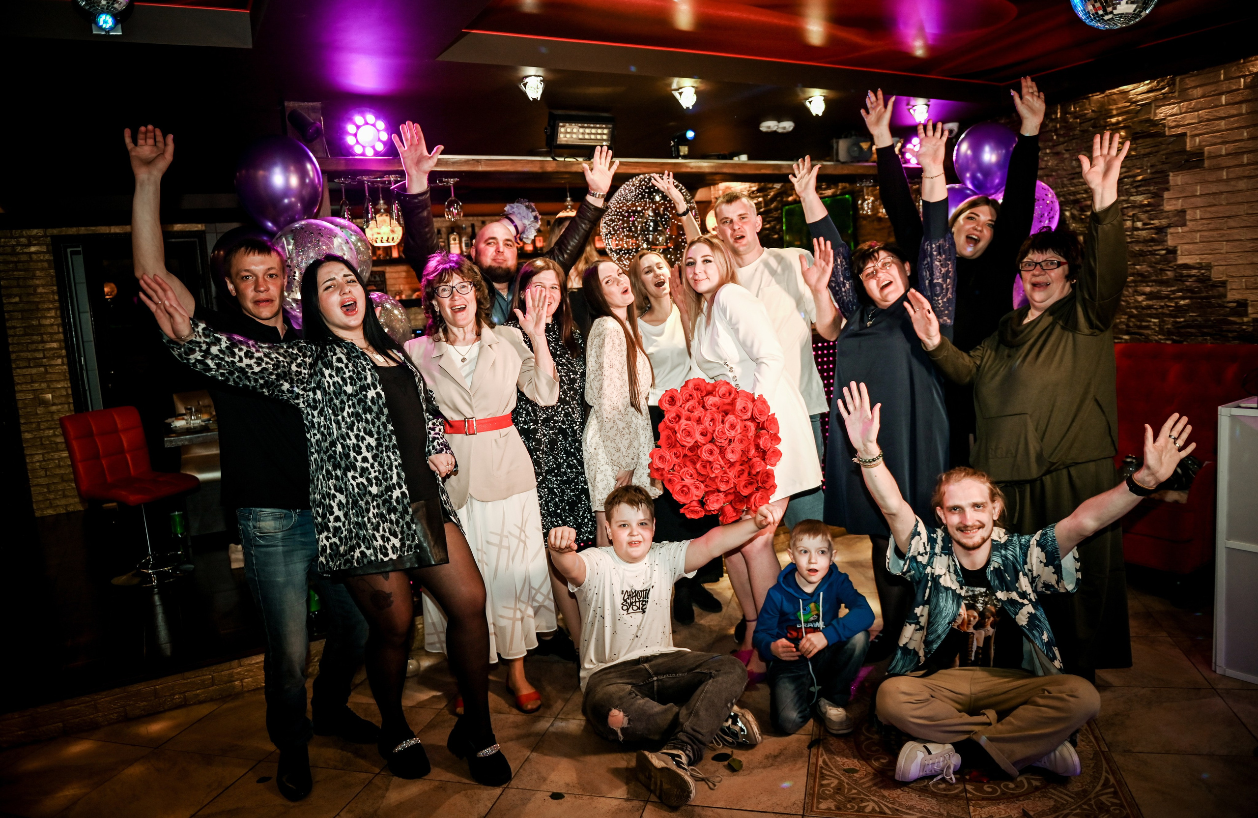 День рождения. Свадебный, семейный, детский, контент фотограф в Омске Максим Ильин