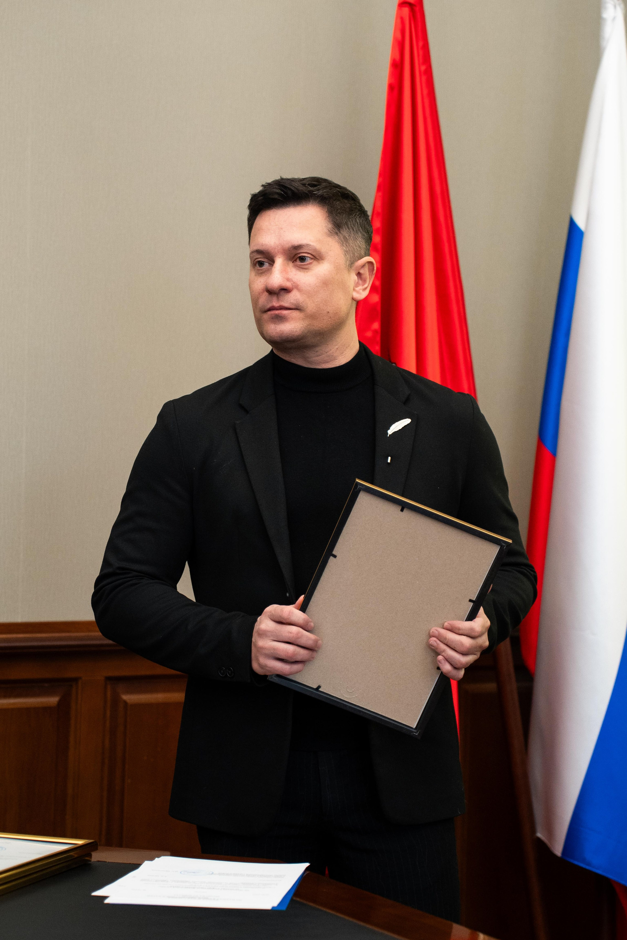 Вручение благодарностей 21.04.2026. Коммерческий и художественный фотограф и видеограф в Москве Арсений Тургенев