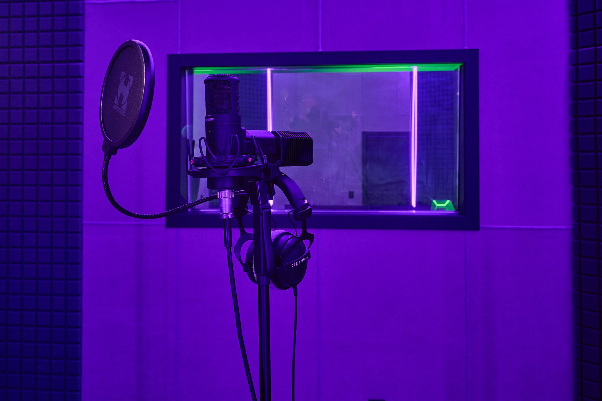 Студия Звукозаписи JezoMusic. Интерьерный фотограф в Краснодаре