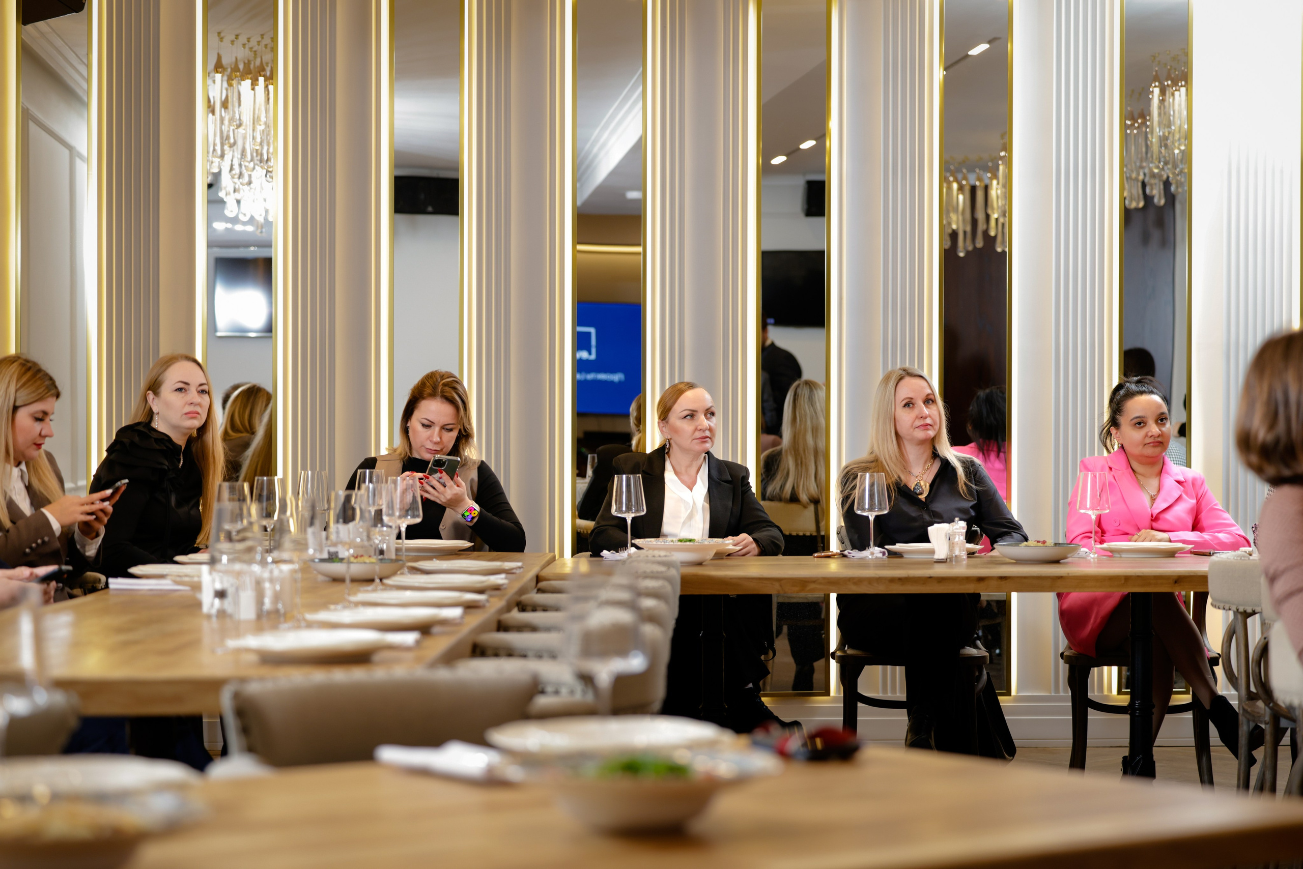 Бизнесс завтрак Level Group. Свадебный фотограф Астрахань