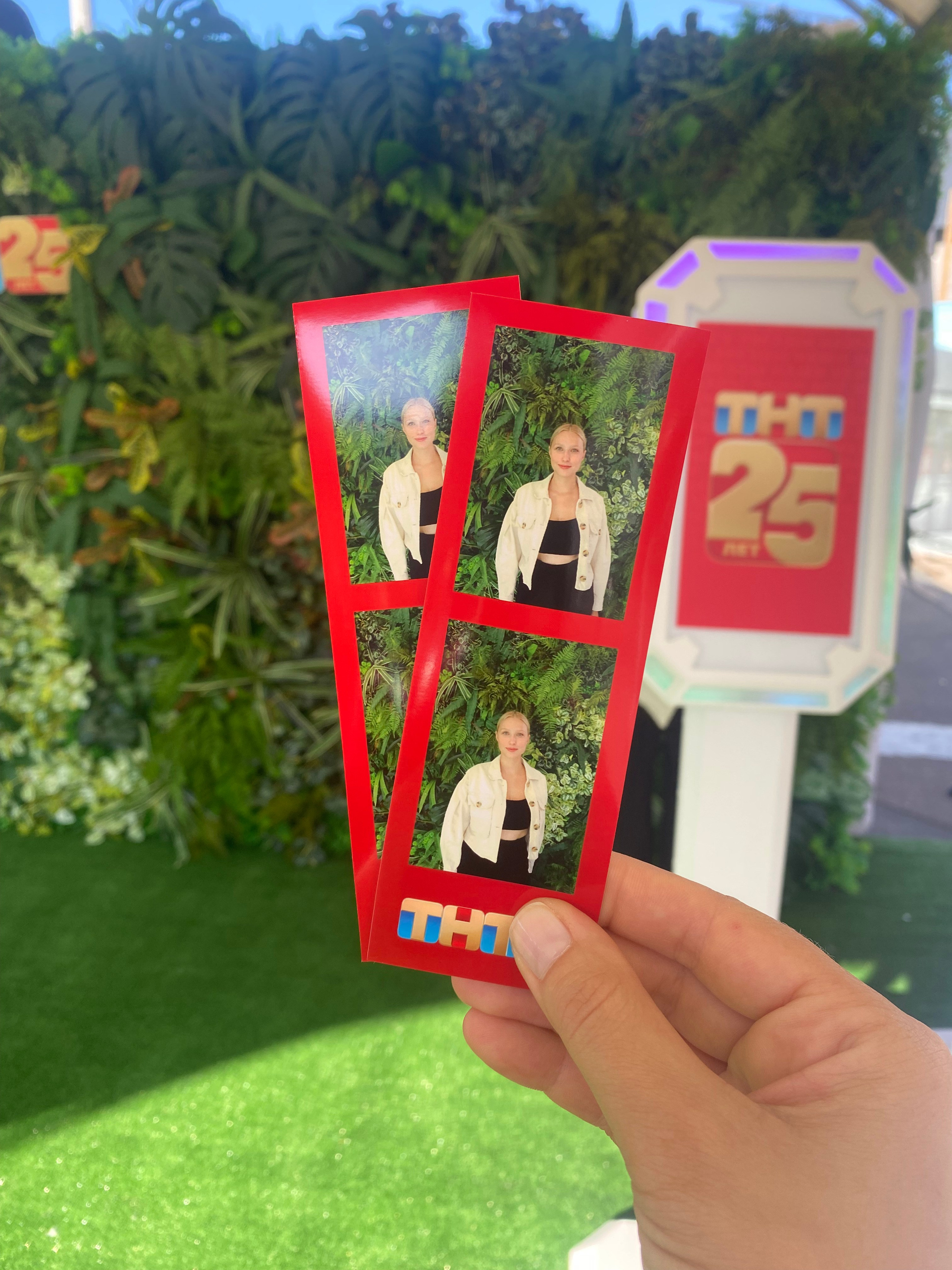 Фото-видео стойка Миксап (фотобудка нового поколения). Инсталаб Краснодар фото и видео интерактивы на ваше мероприятие