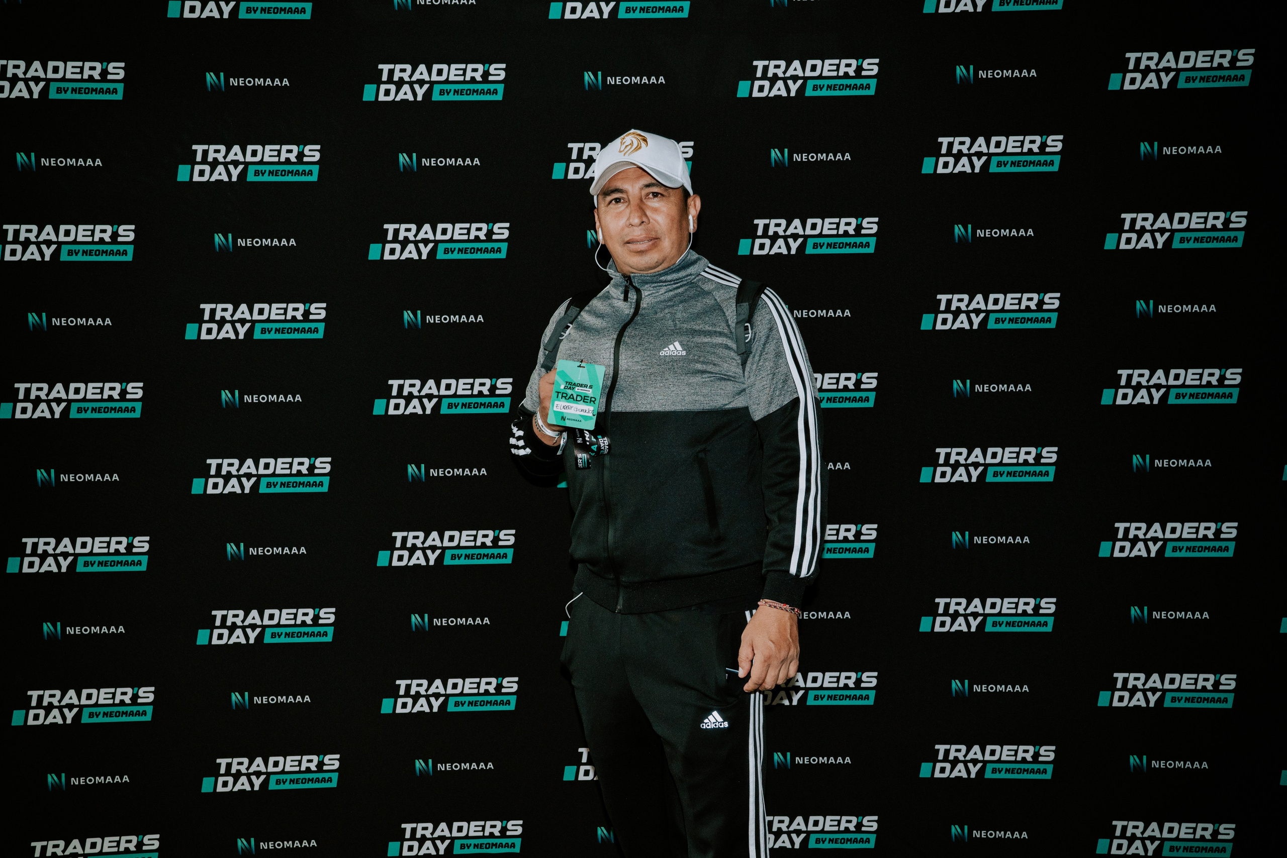 TRADERS DAY By NeomAAA Bogota. NeomAAA Funds Gallery