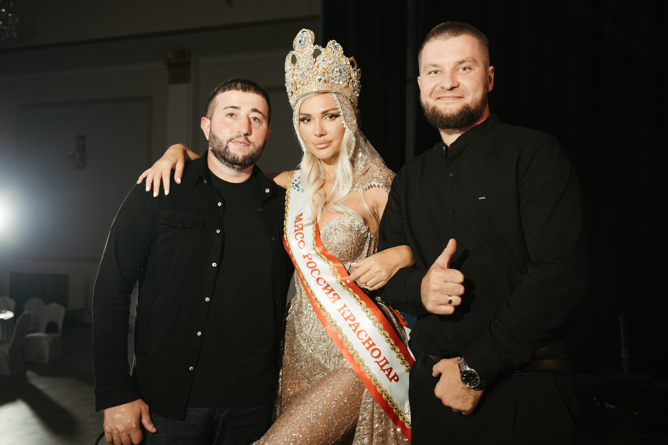 Мисс и Миссис Россия Земли Краснодар 2025 программа. Свадебный и репортажной фотограф Денис Ожигин в Краснодаре и Краснодарском крае