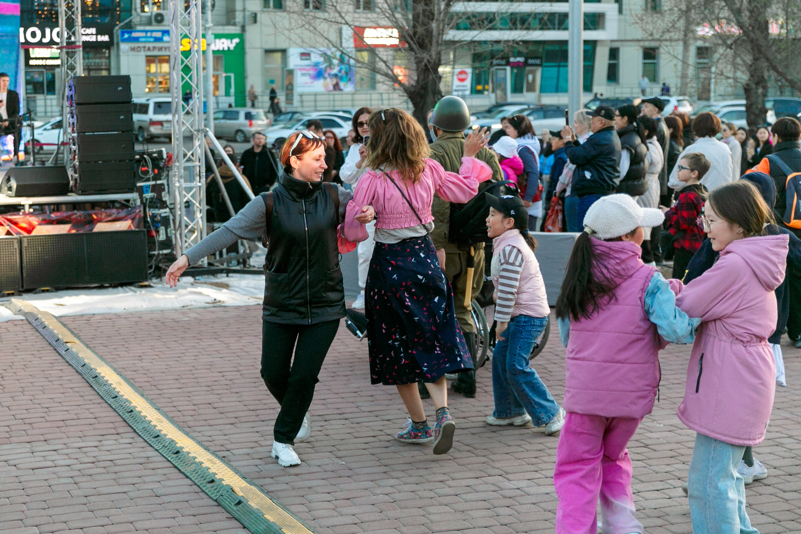 Концерт приуроченный к празднованию 80 лет победл. Свадебный и семейный фотограф в Улан-Удэ