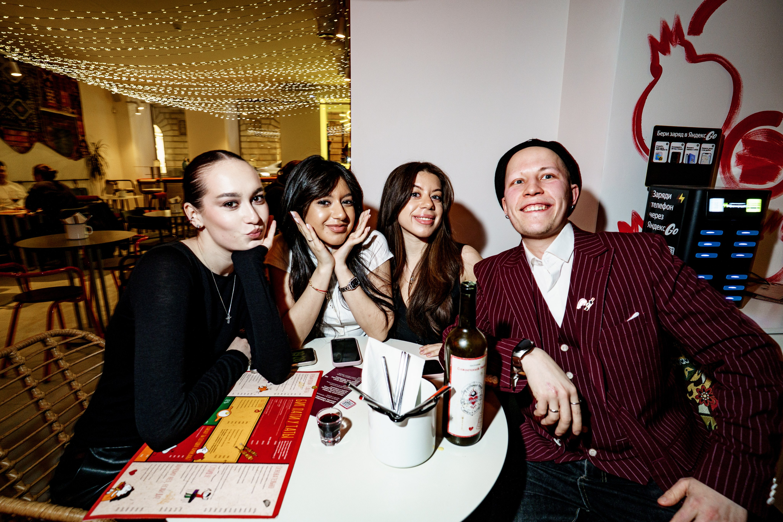 Гостевая смена Бара разбитых сердец в «Мама Тата». Концертный и репортажный фотограф в Санкт-Петербурге Слава Пахомов