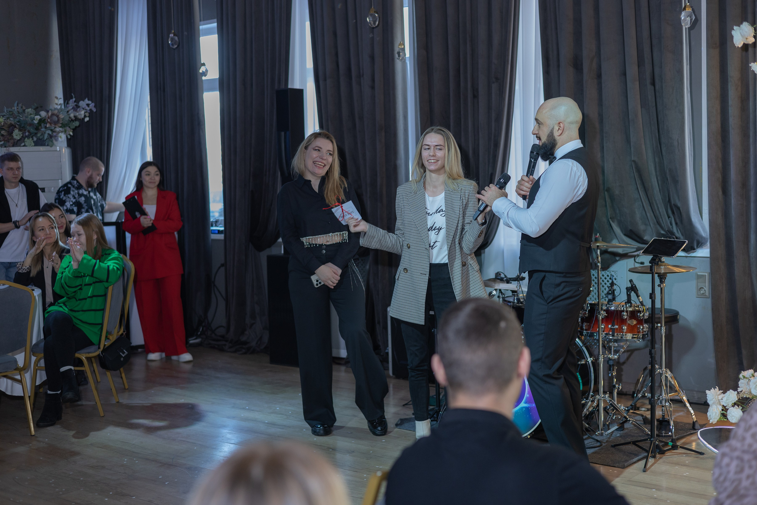 Свадебное чаепитие для молодоженов