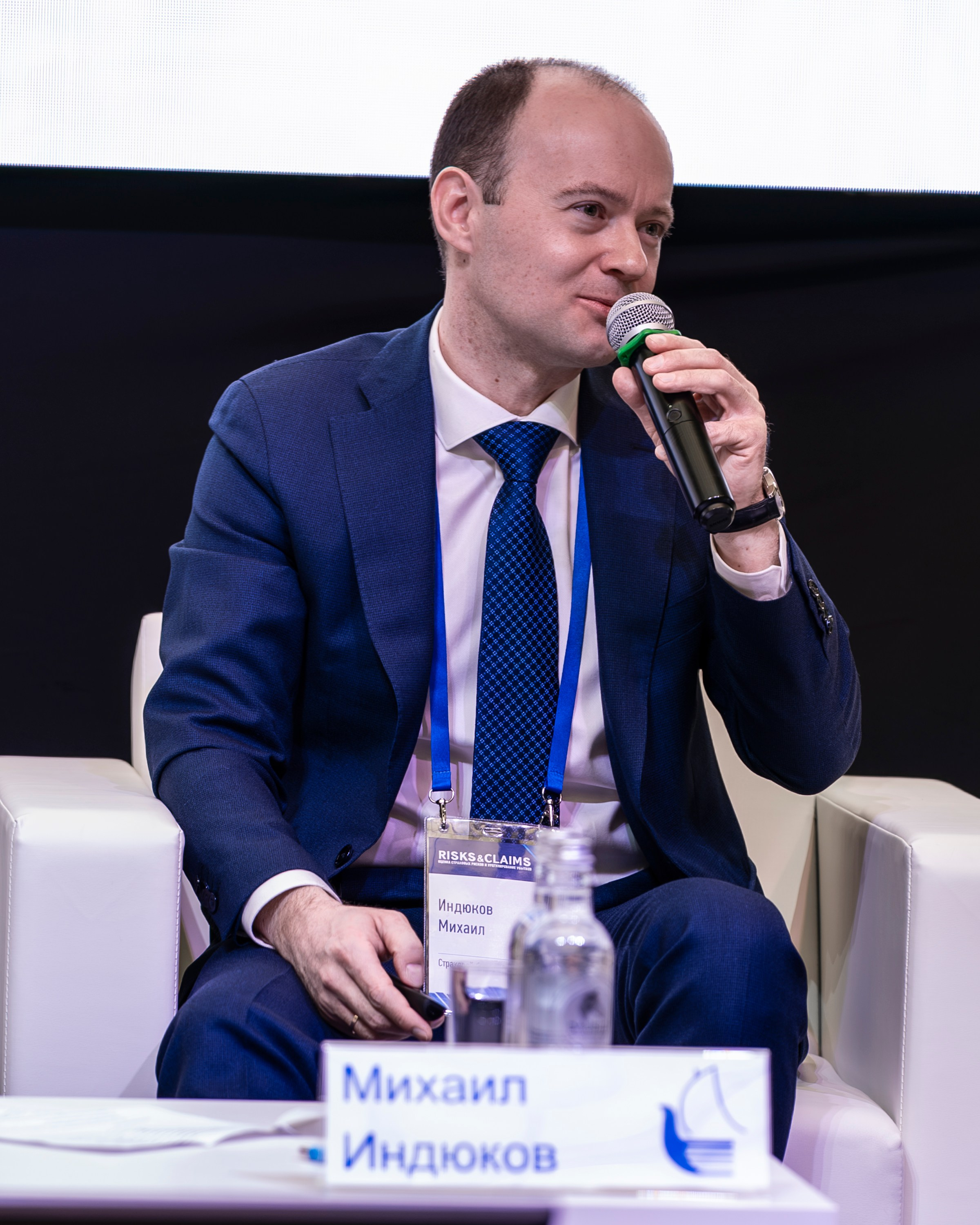 RISKS & CLAIMS. Фотограф Михаил Петров