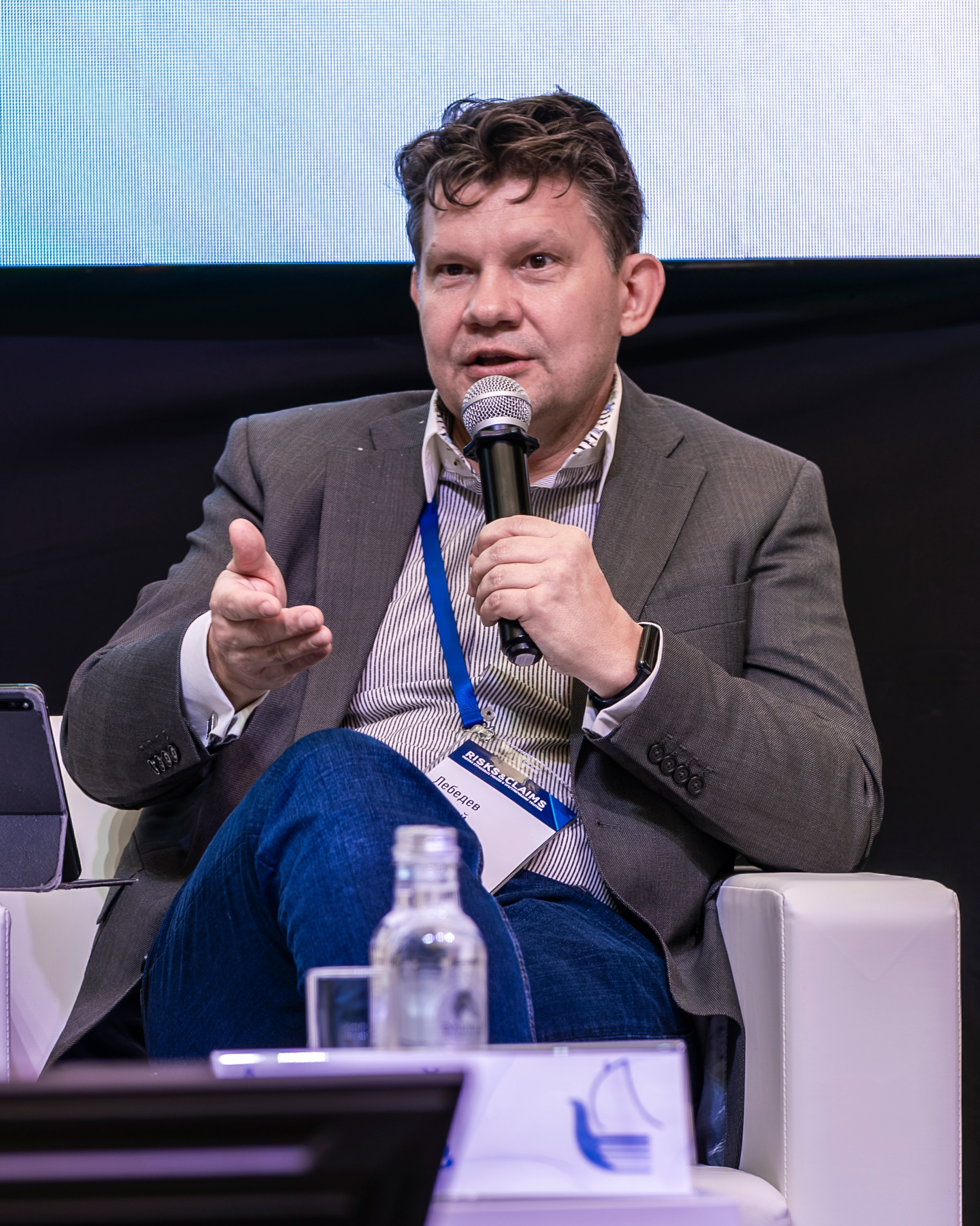 RISKS & CLAIMS. Фотограф Михаил Петров