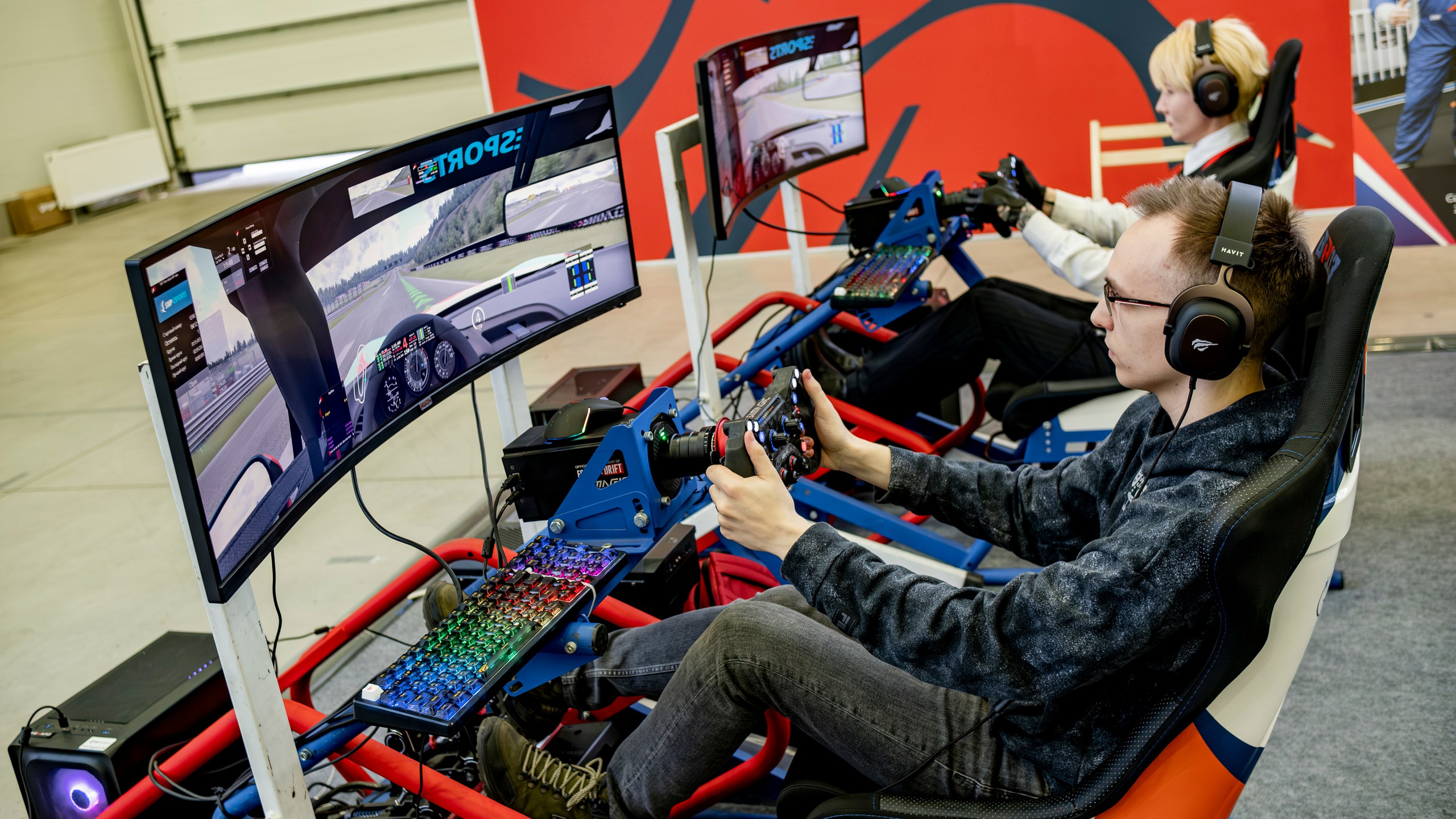 Выставка Игромир: HAVIT. Фотограф Михаил Петров