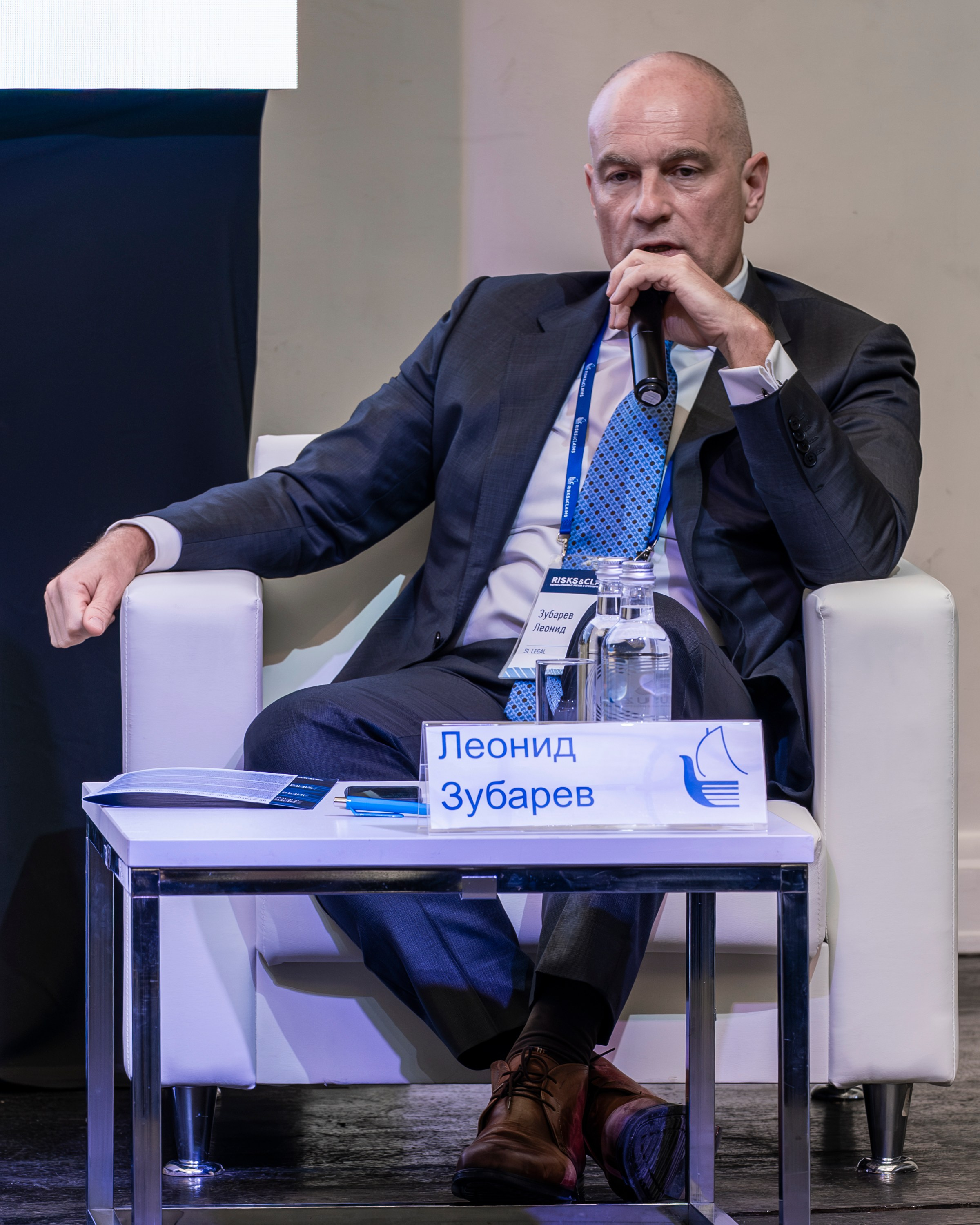 RISKS & CLAIMS. Фотограф Михаил Петров