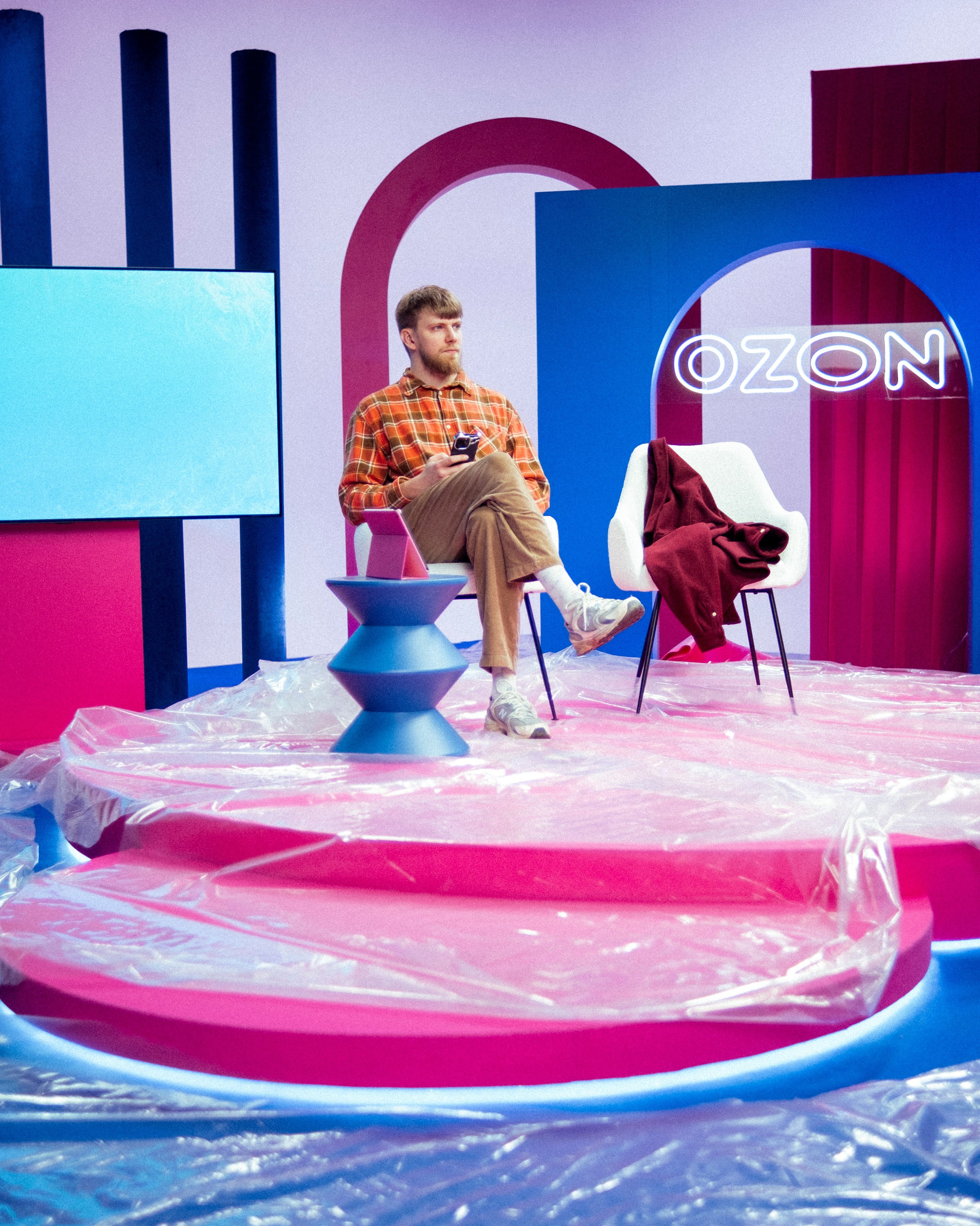 OZON: Репортаж со съёмок. Фотограф Михаил Петров