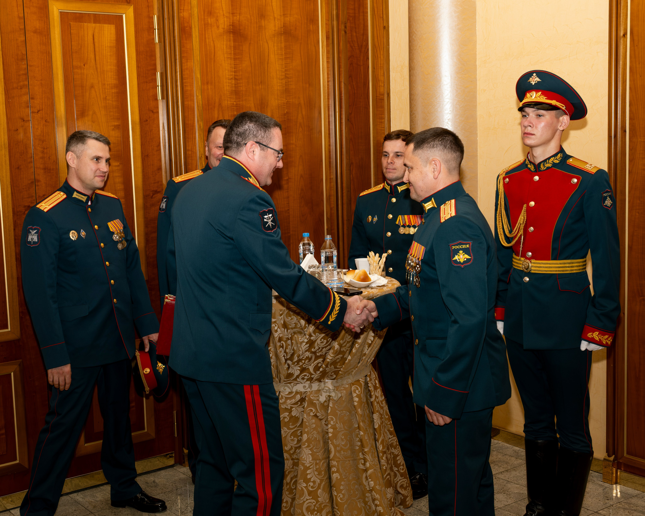 Центральный Банк РФ: Полевые учреждения. Фотограф Михаил Петров