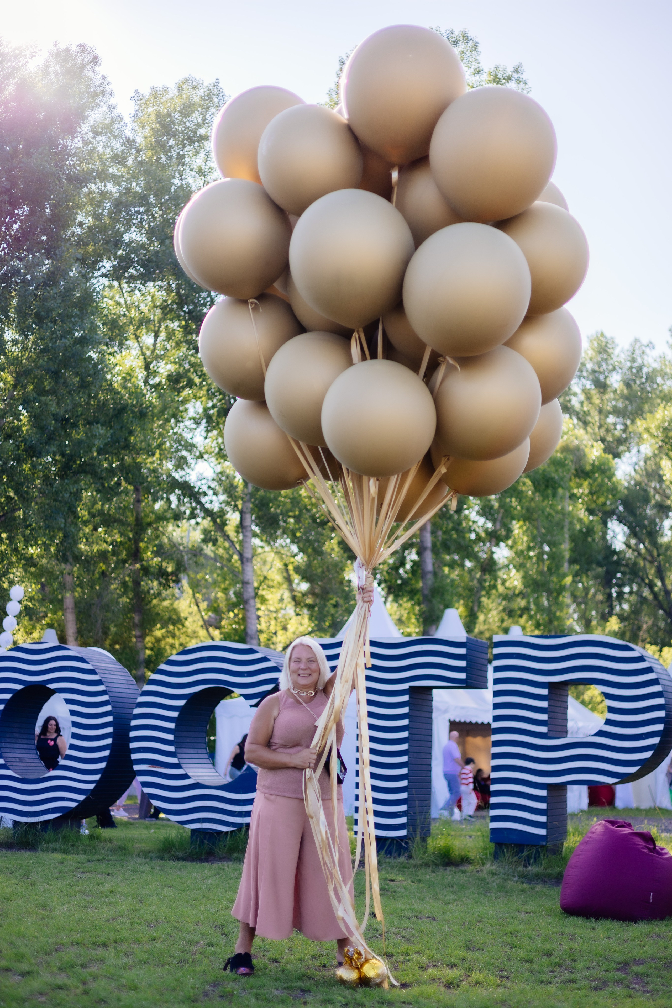 БИЗНЕС-ПИКНИК 2025. Фотограф Красноярск съемки лавстори, фотосессия в студии, портретная съемка, творческие фотосессии