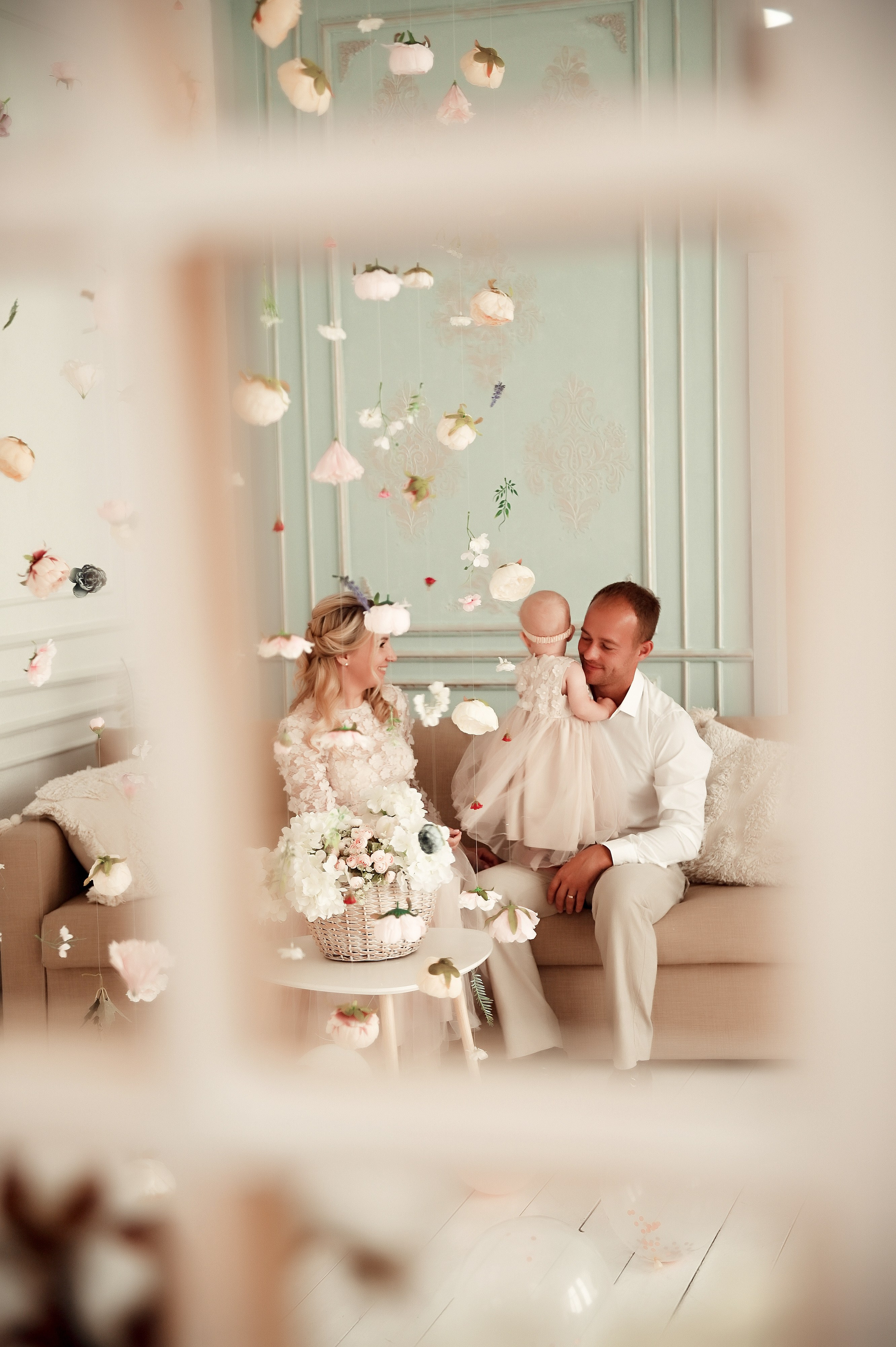 Семейная на 1 годик. Свадебный, семейный, детский, контент фотограф в Омске Максим Ильин