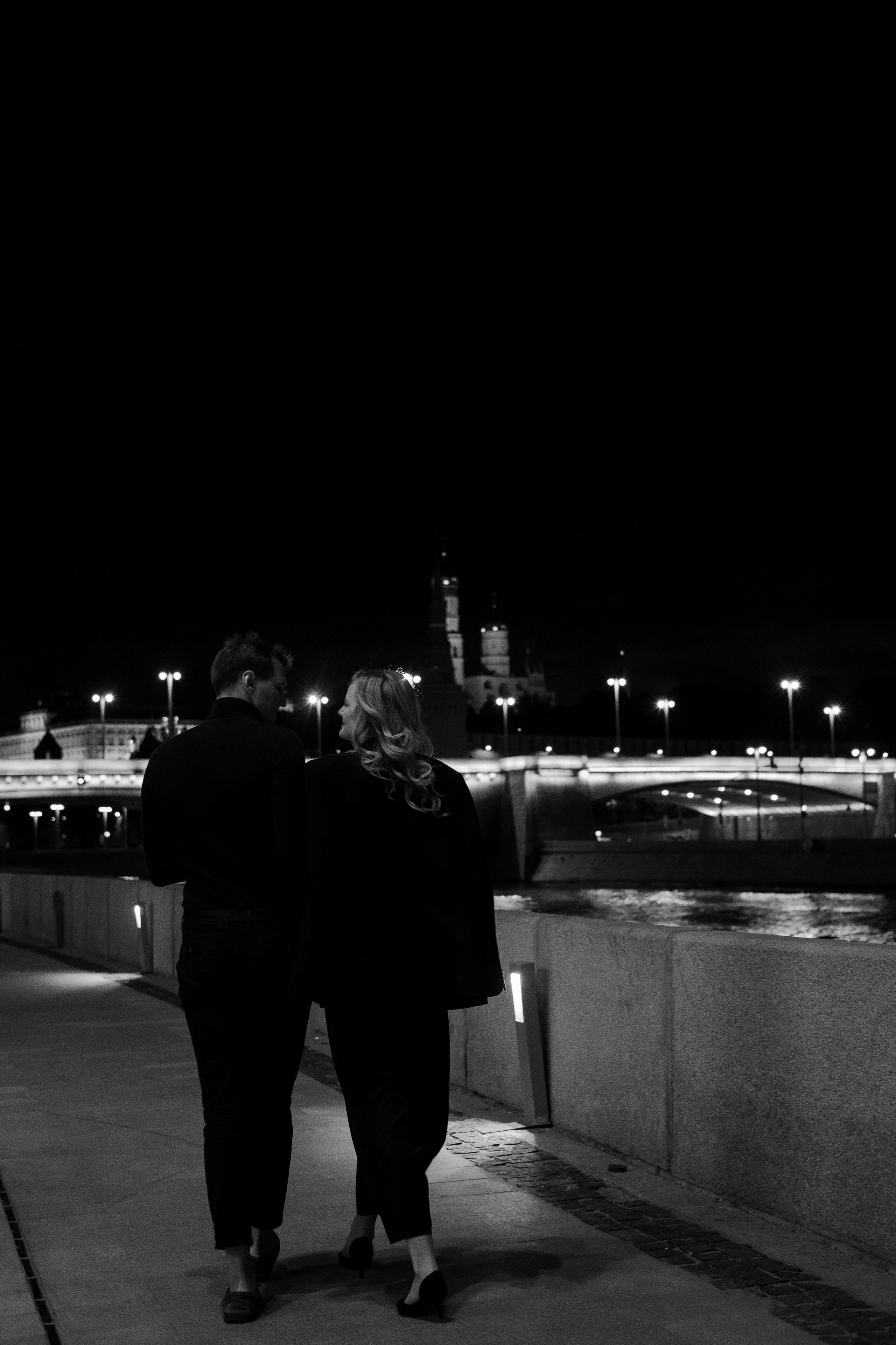 По ночному городу. Свадебный фотограф Александра Тюлякова