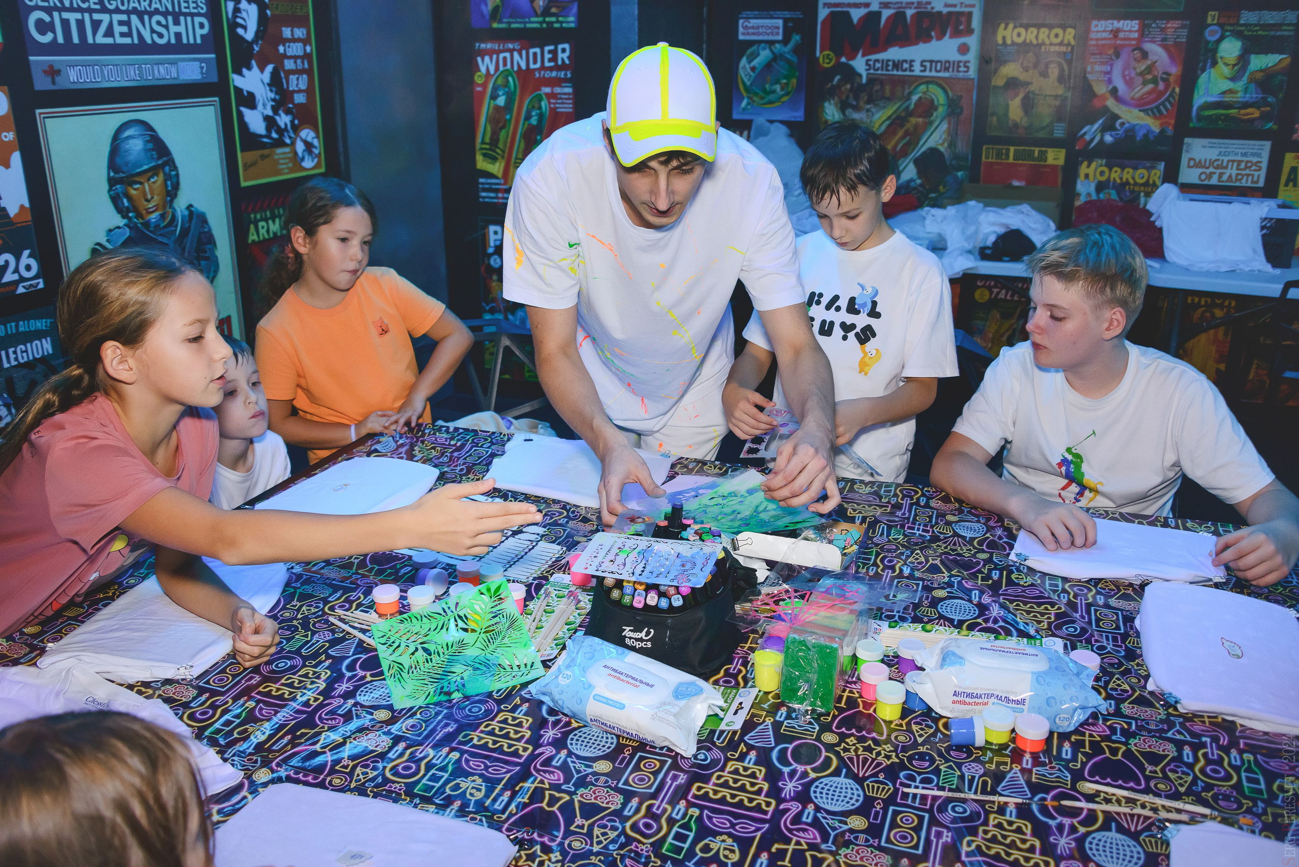 Роспись футболок мастер-класс, Детский день рождения, Лазертаг-клуб «Sтанция 2025». Ваш фотограф на праздник в Москве, Раменском, Жуковском, Люберцах