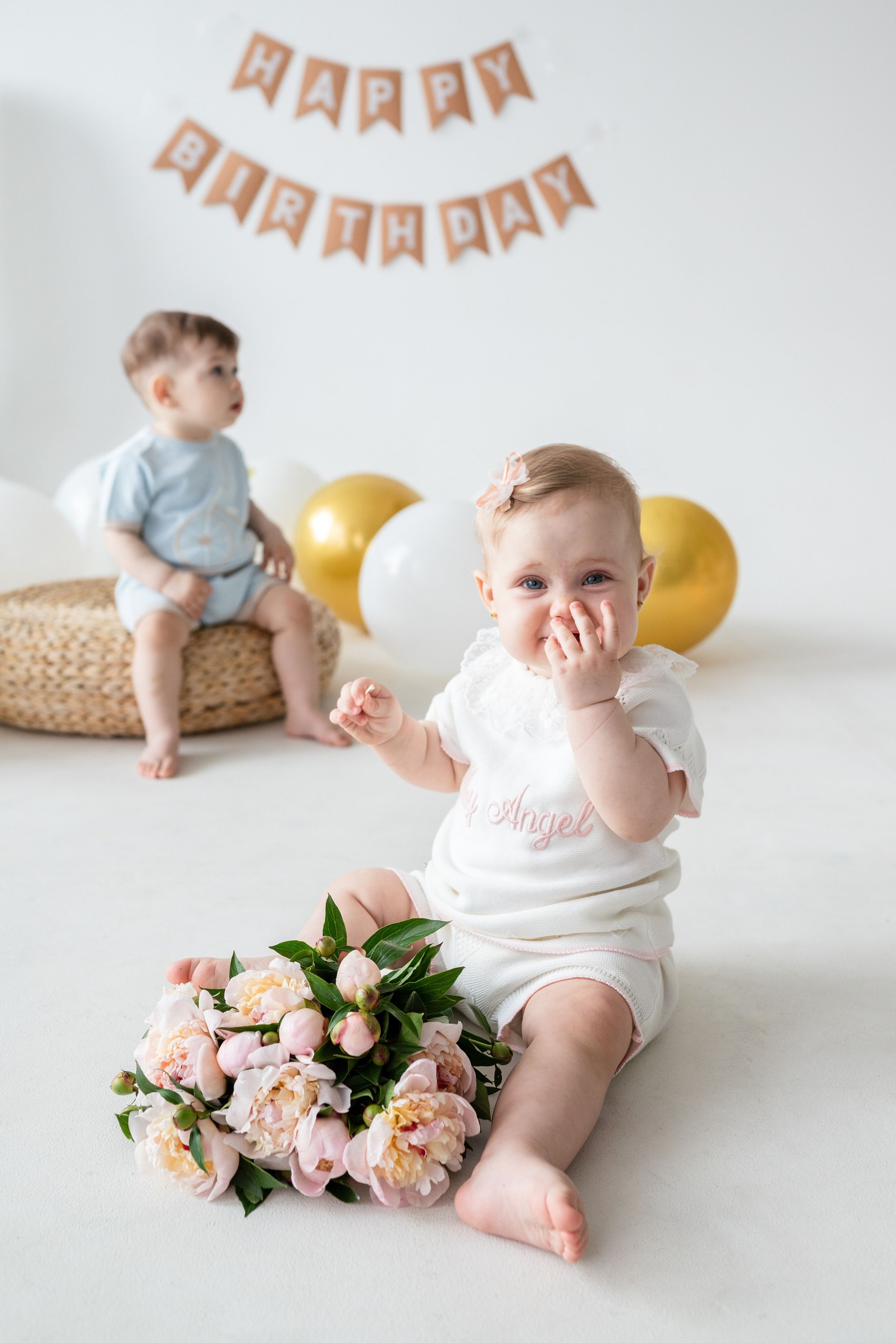 Фотосессия малышей годовасиков в Каменске-Шахтинском и Ростове. Фотограф в Каменске-Шахтинском Ольга Сагал